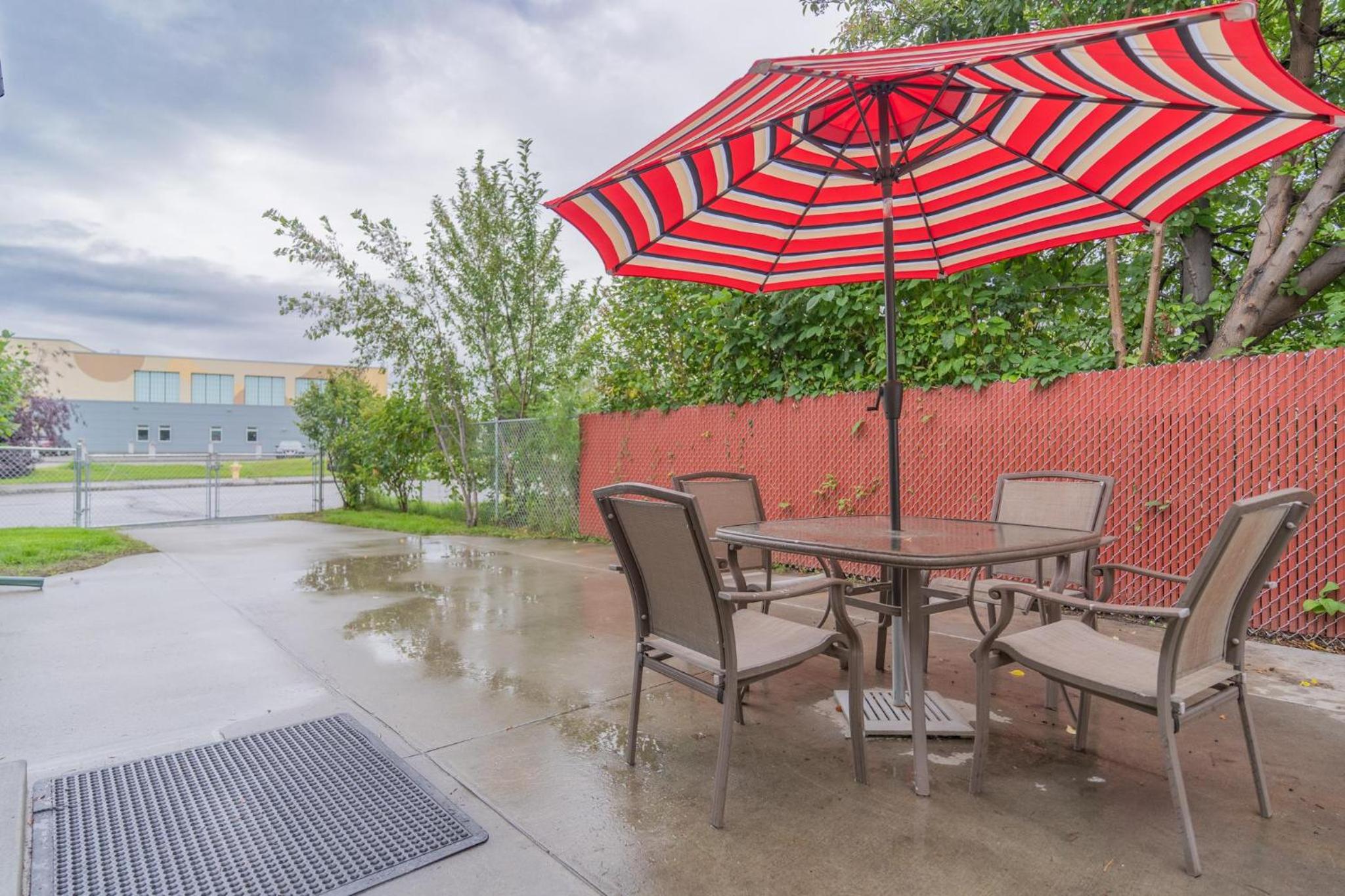 Hotel The Hometown Family Inn - Image 1