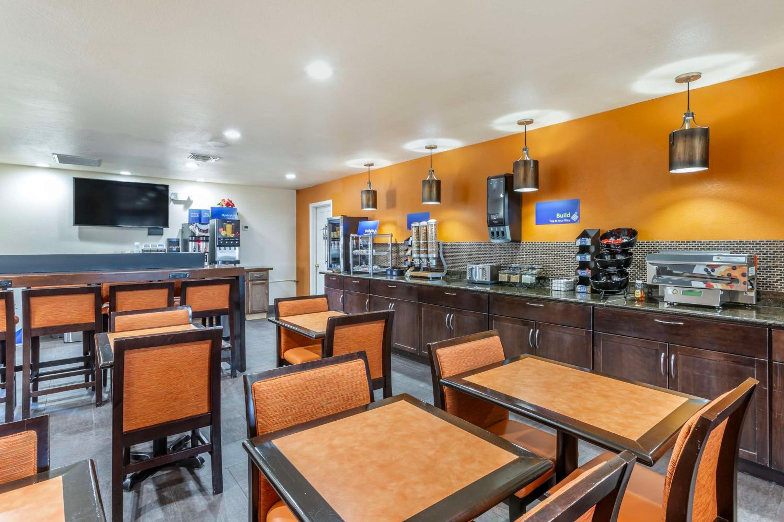 Holbrook Vacations - Best Western Arizonian Inn - Property Image 7