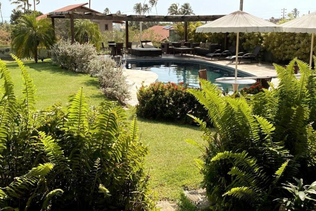 Excelente casa no Cumbuco a 200m da praia