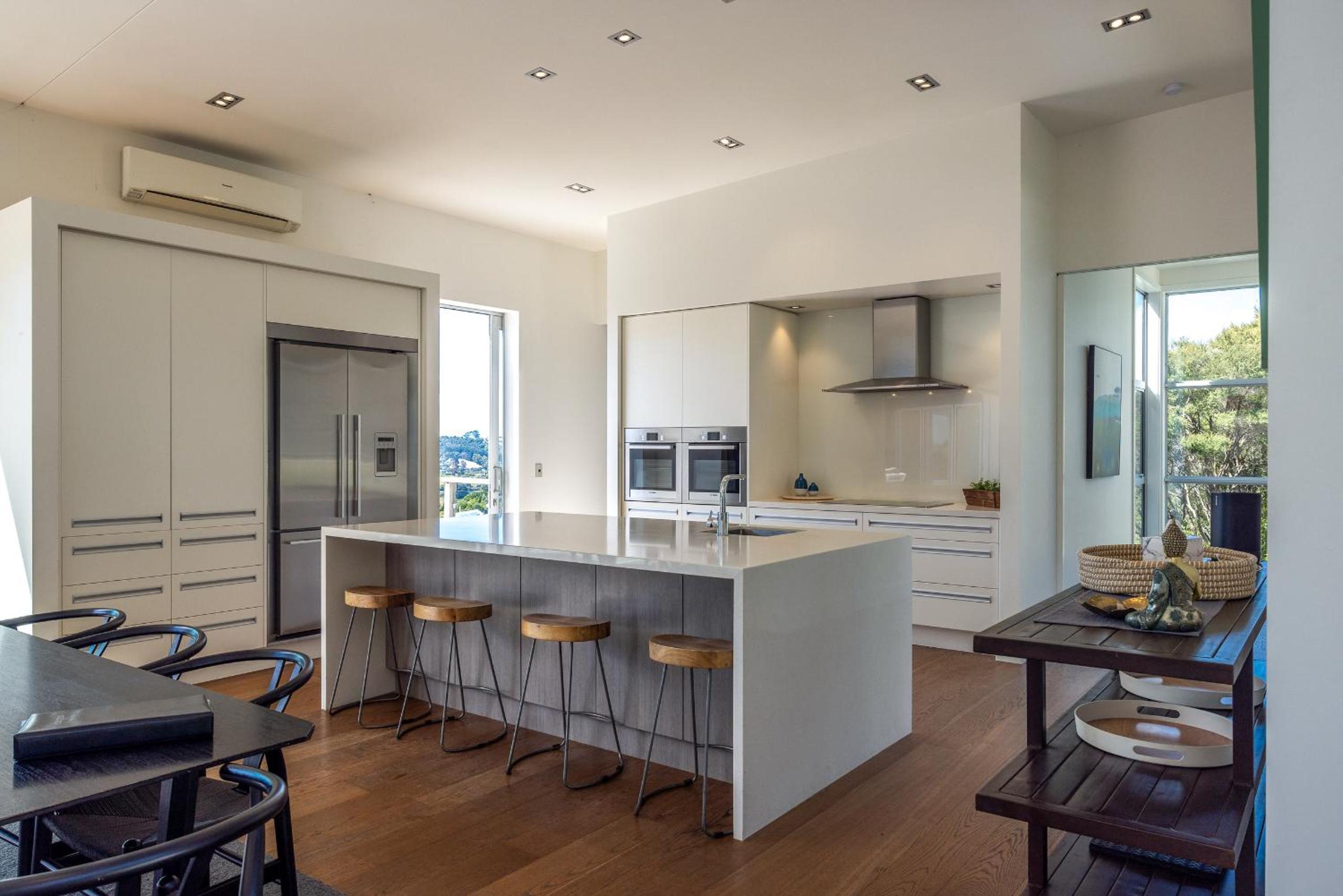 Onetangi Luxury - Be My Guest Waiheke