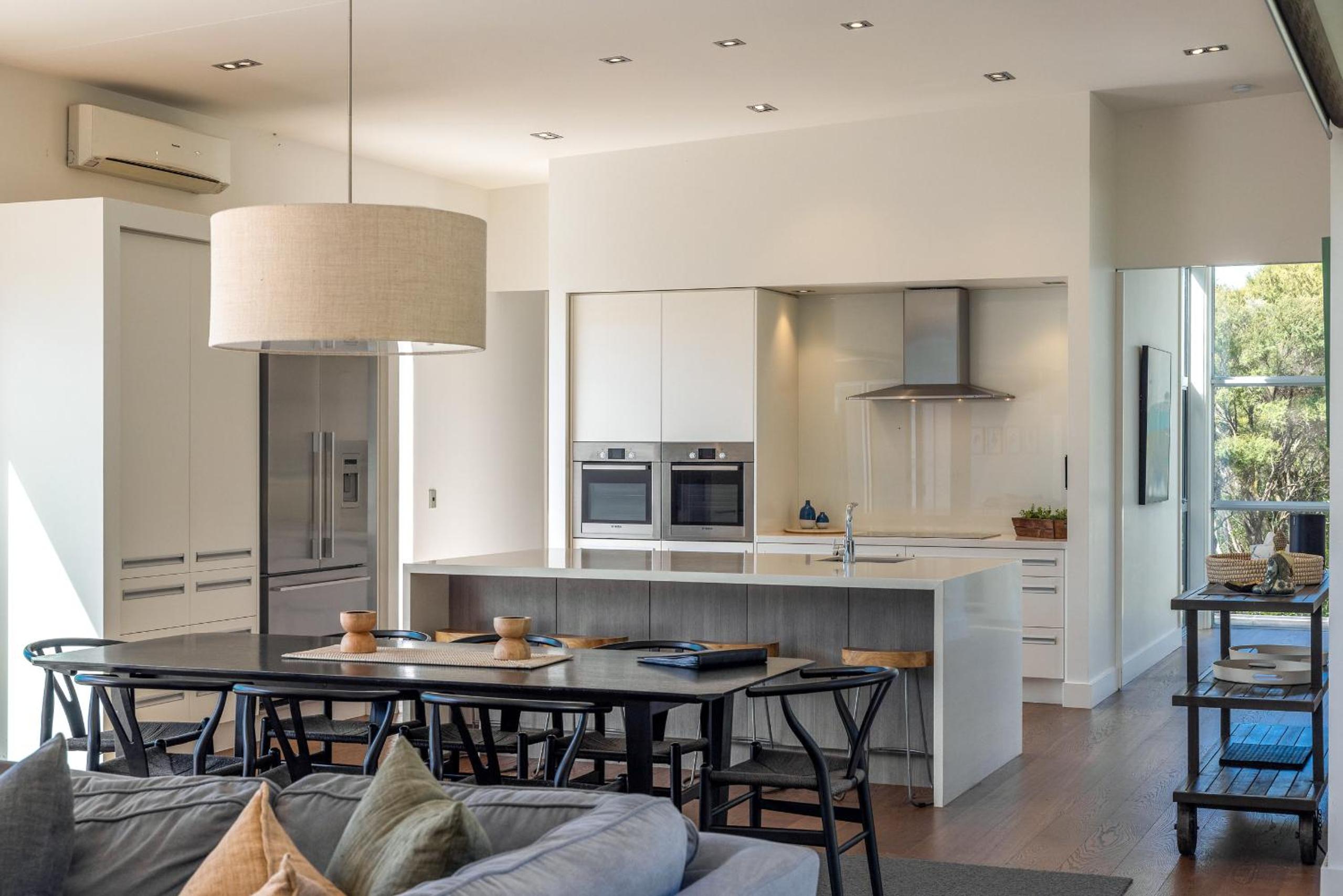 Onetangi Luxury - Be My Guest Waiheke