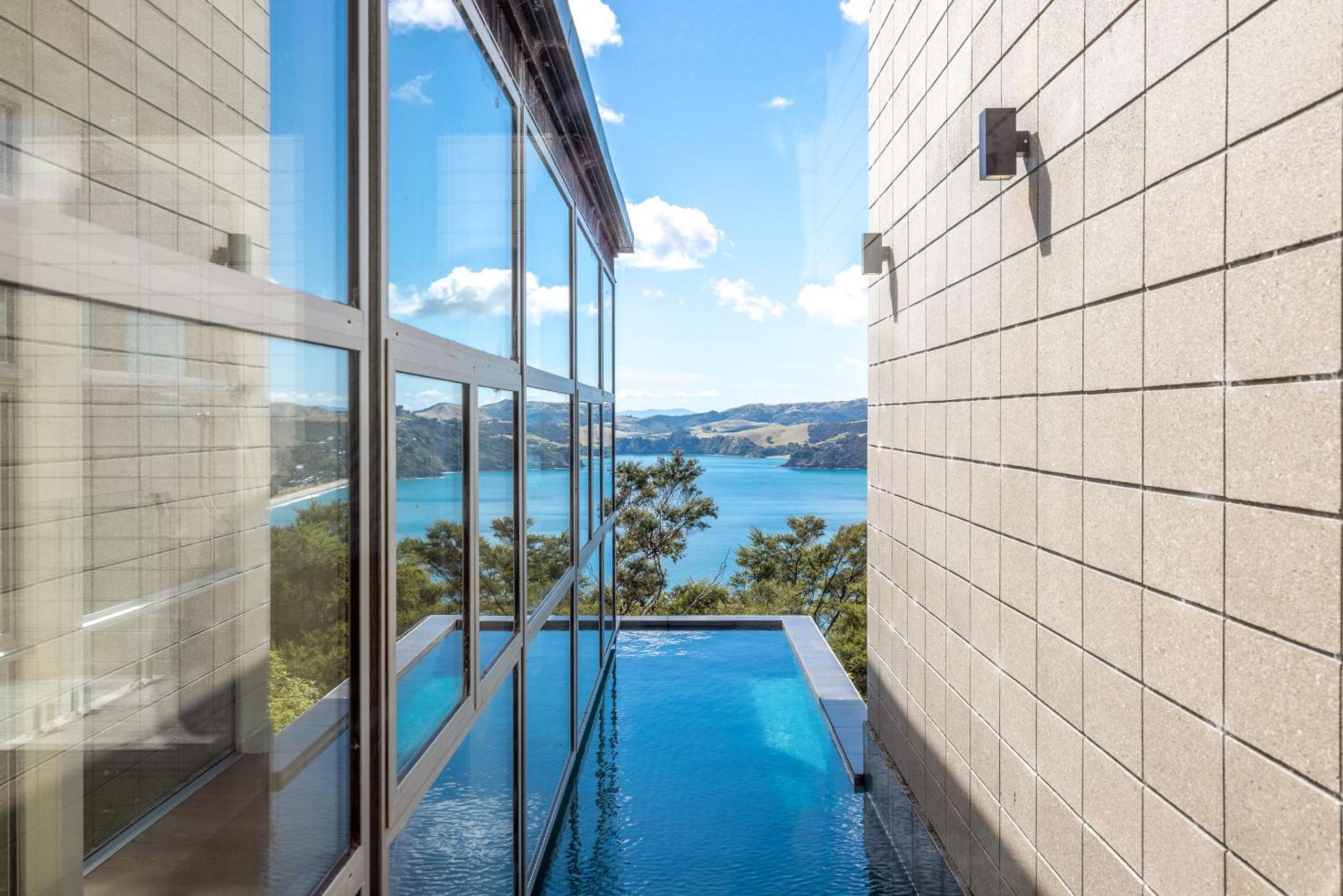 Onetangi Luxury - Be My Guest Waiheke