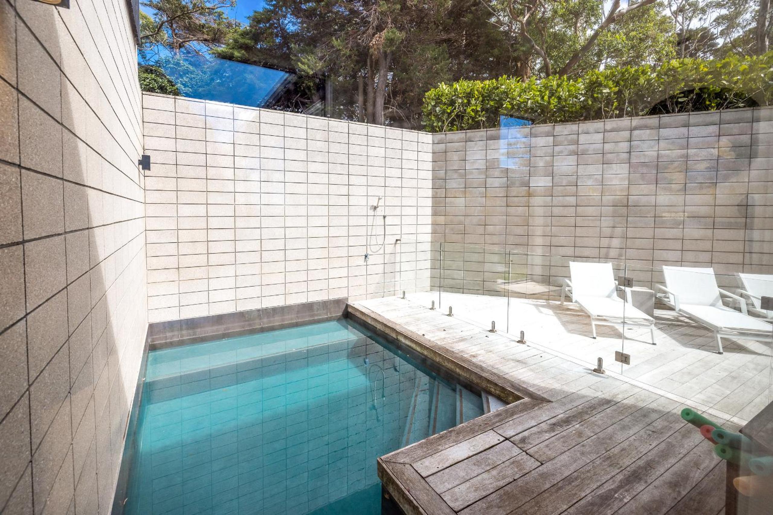 Onetangi Luxury - Be My Guest Waiheke