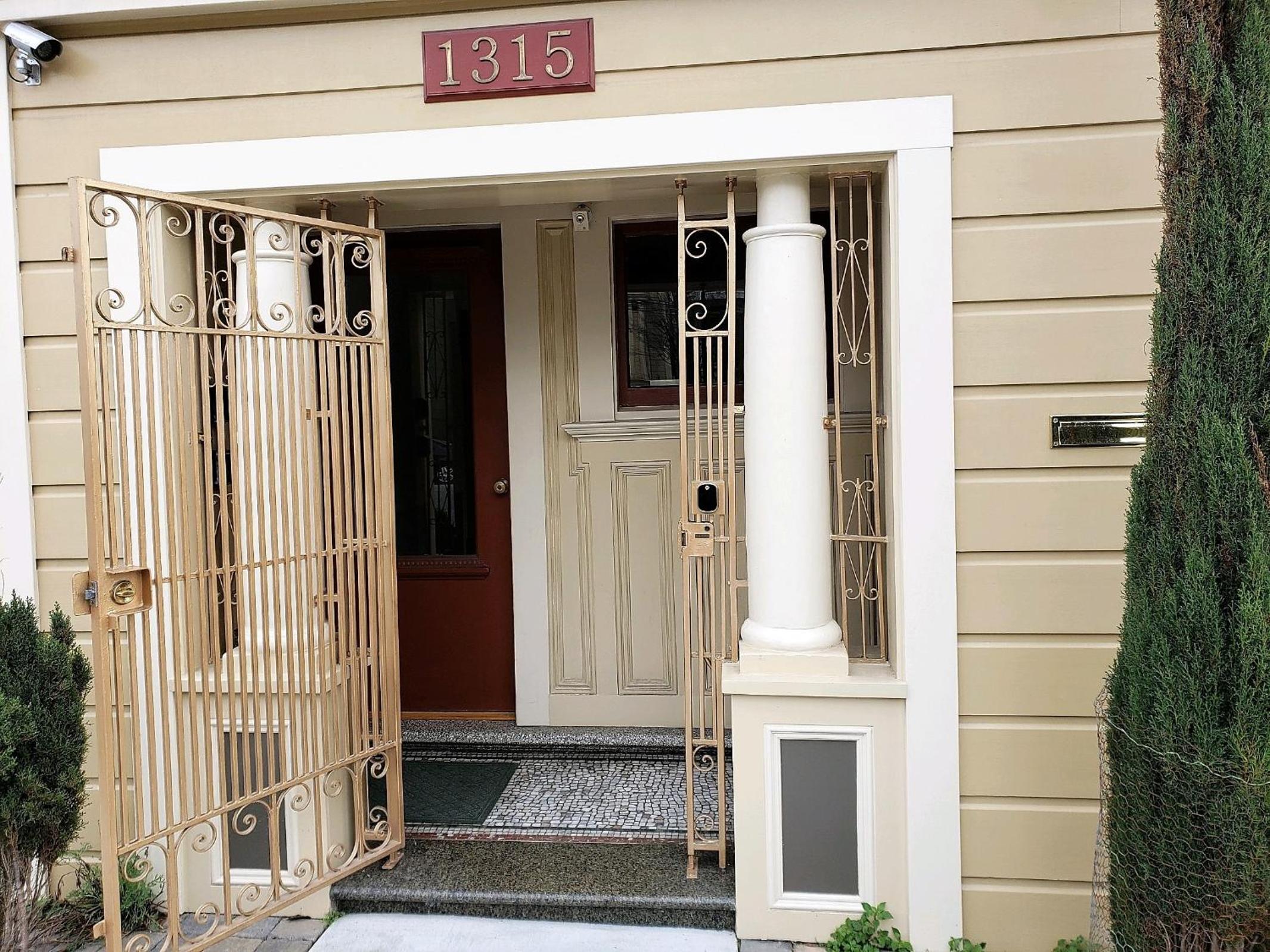 San Fran Zanadu - Private Garden Suite view 2