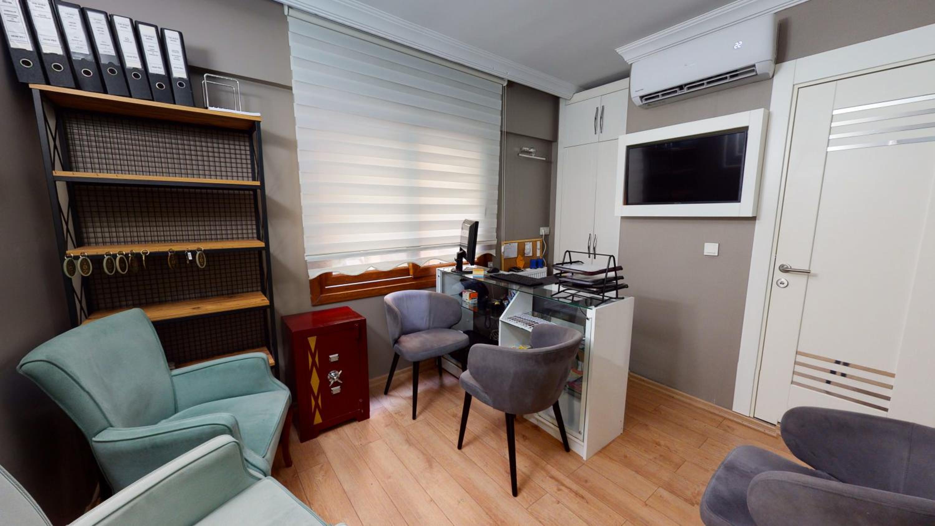 The Wolf Otel - Image 14