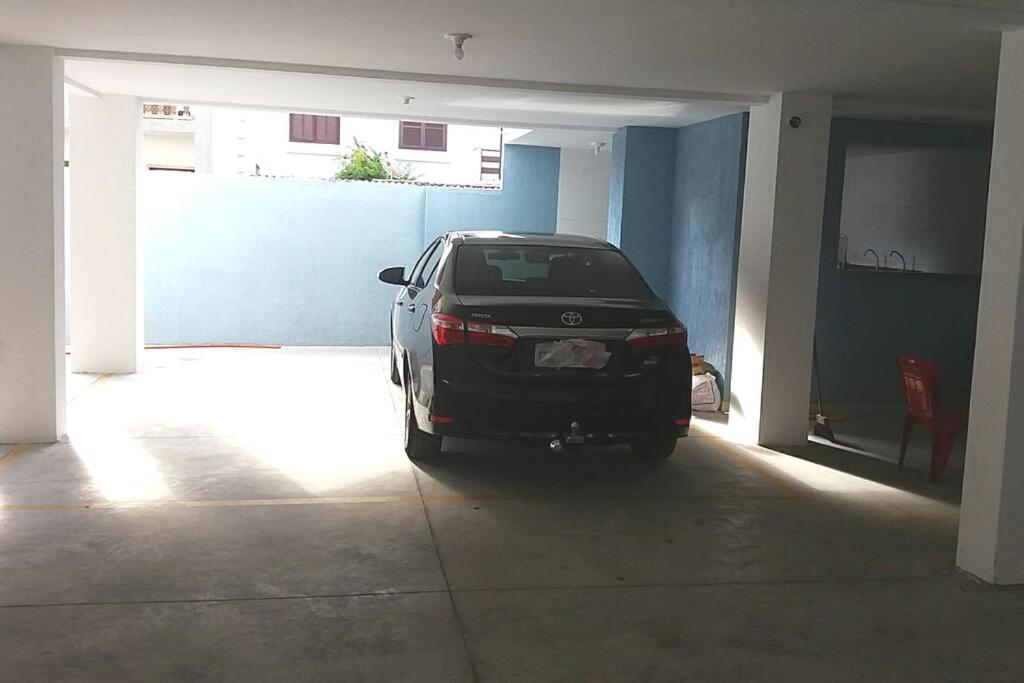 Lindo Apt na Prainha com Varanda Gourmet e 2 vagas