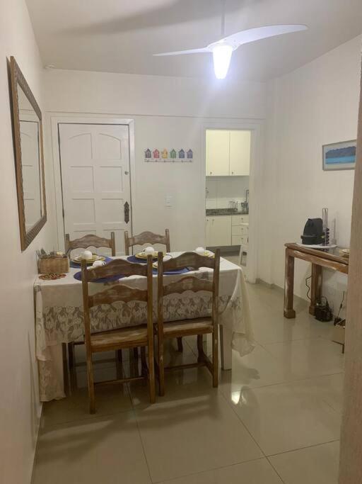 Lindo Apt na Prainha com Varanda Gourmet e 2 vagas