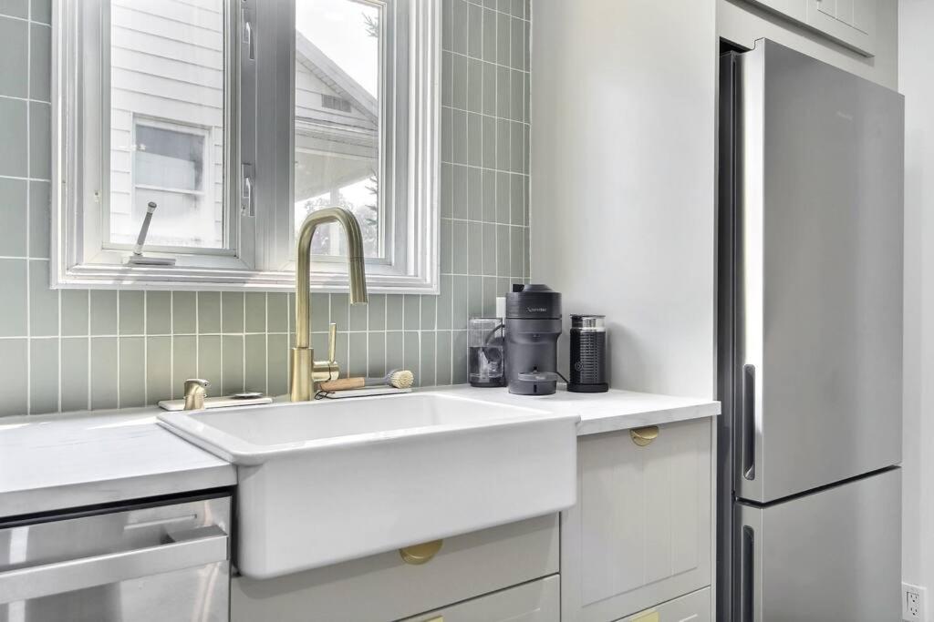 Levis Vacations - Appartement design et bien equipee 3 chambres - Property Image 2
