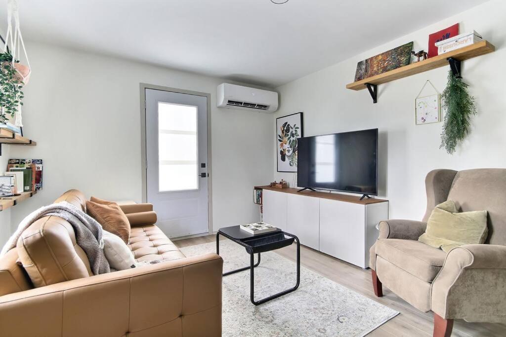 Levis Vacations - Appartement design et bien equipee 3 chambres - Property Image 21