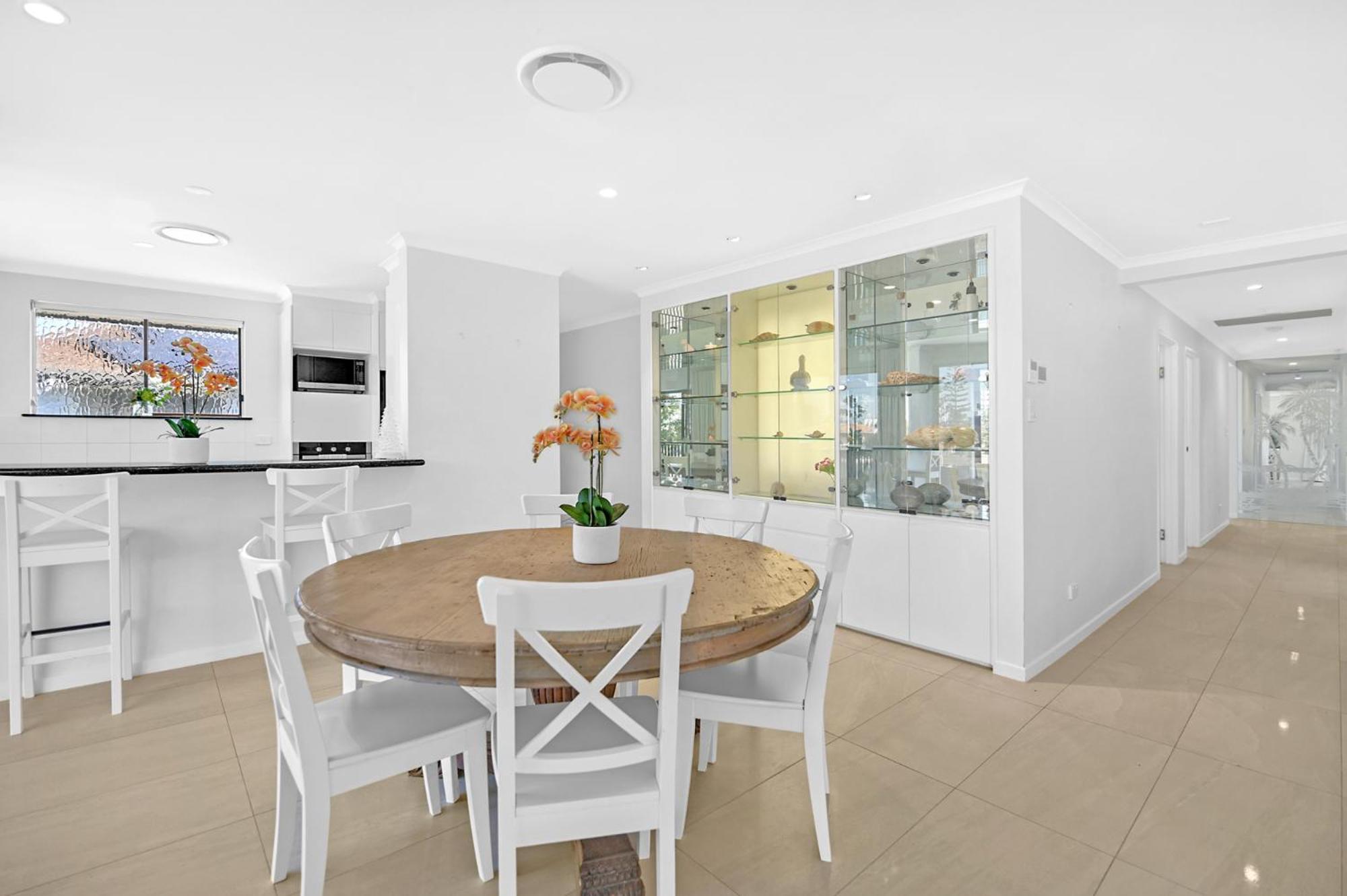 Riverside 3Bedroom Sunny House in Surfers Paradise