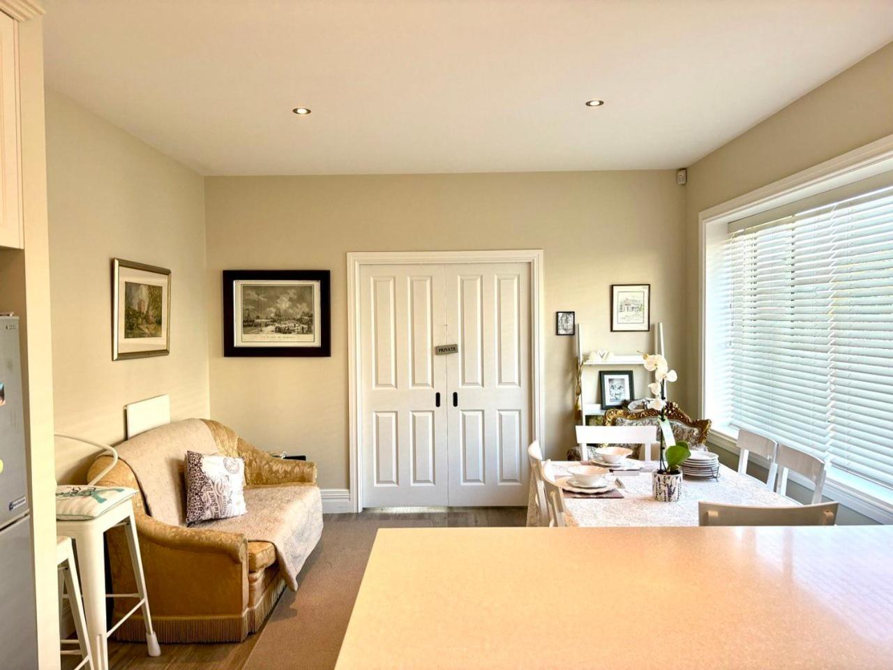 Papanui Paris inspired Apartment view 4
