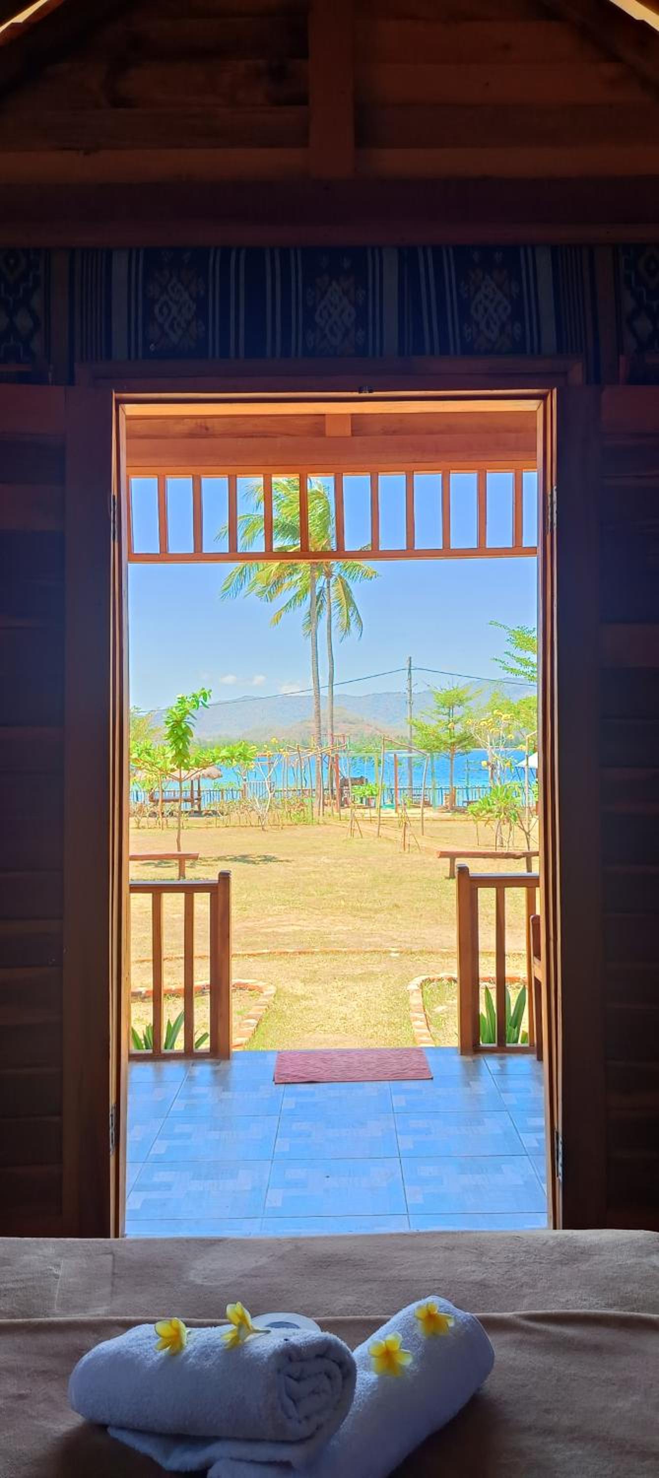 Beach Camp Bed & Breakfast view 2