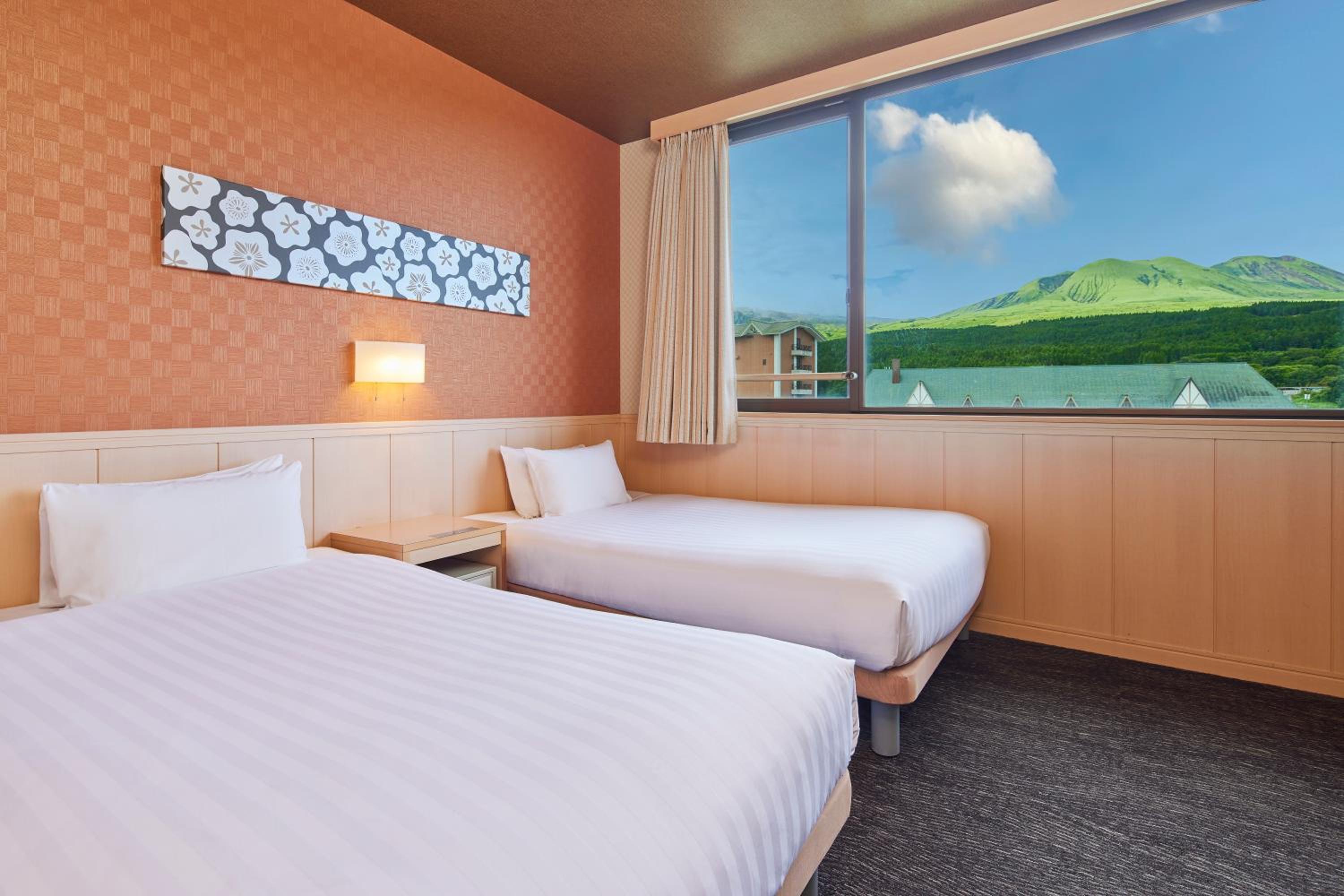 Kamenoi Hotel Aso Park Resort