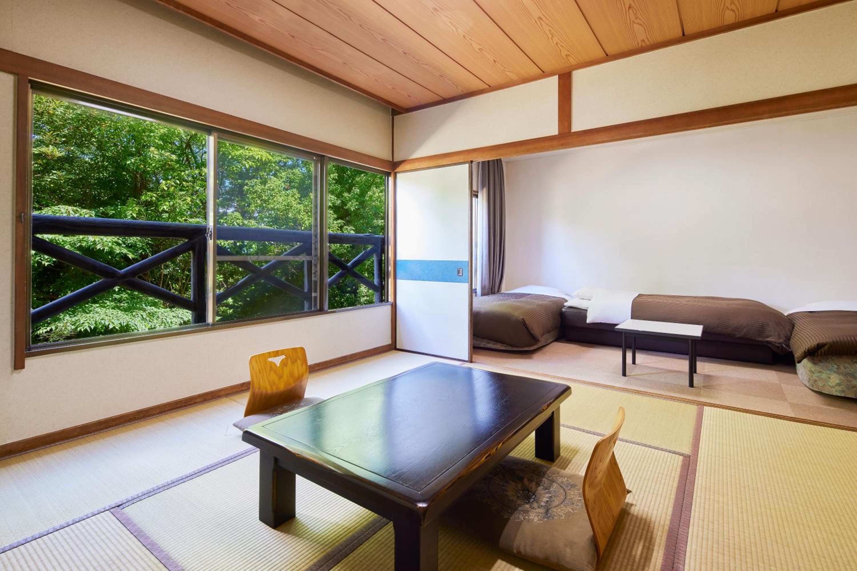 Kamenoi Hotel Aso Park Resort