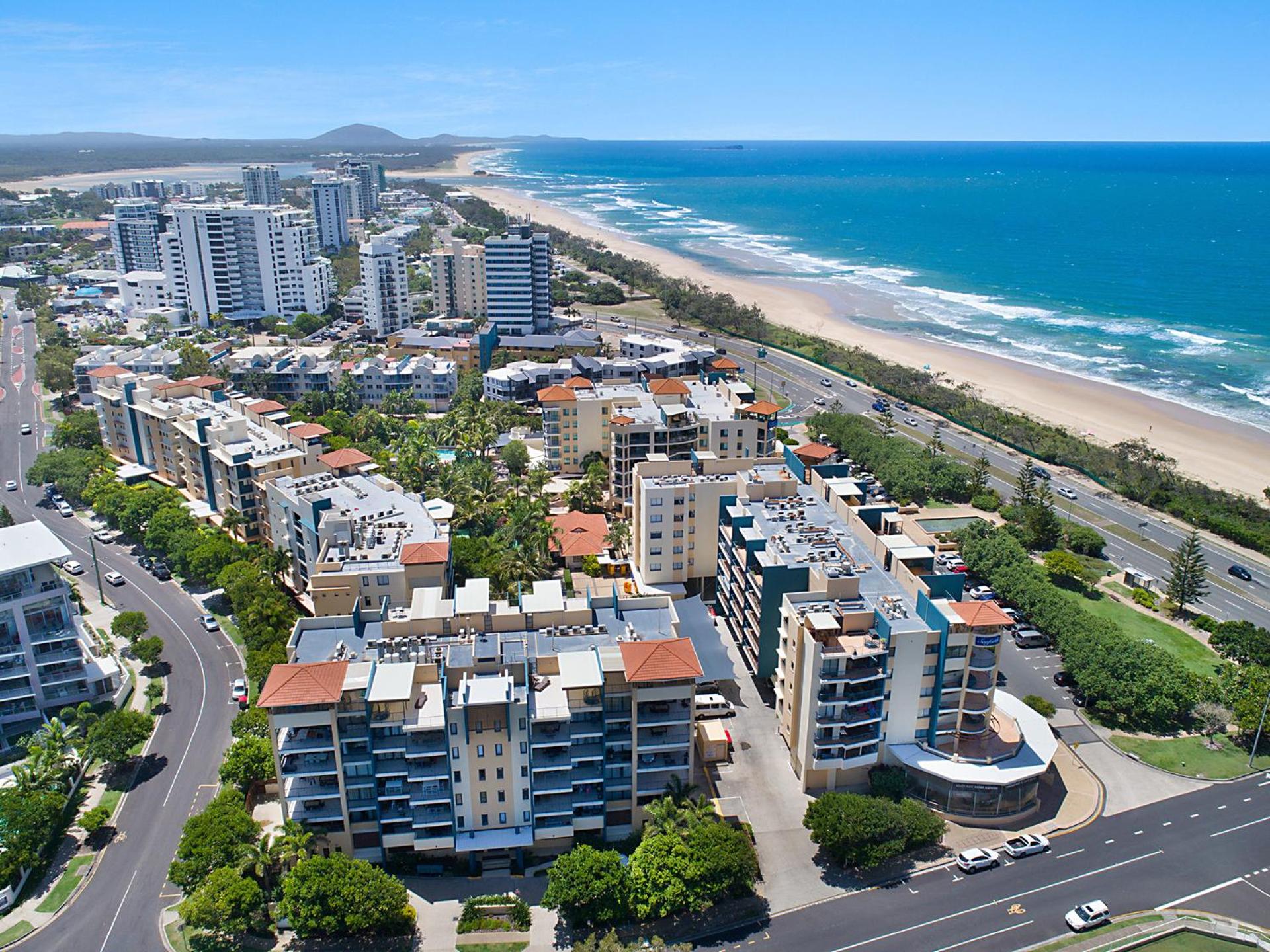 Alex Beachfront Apartment