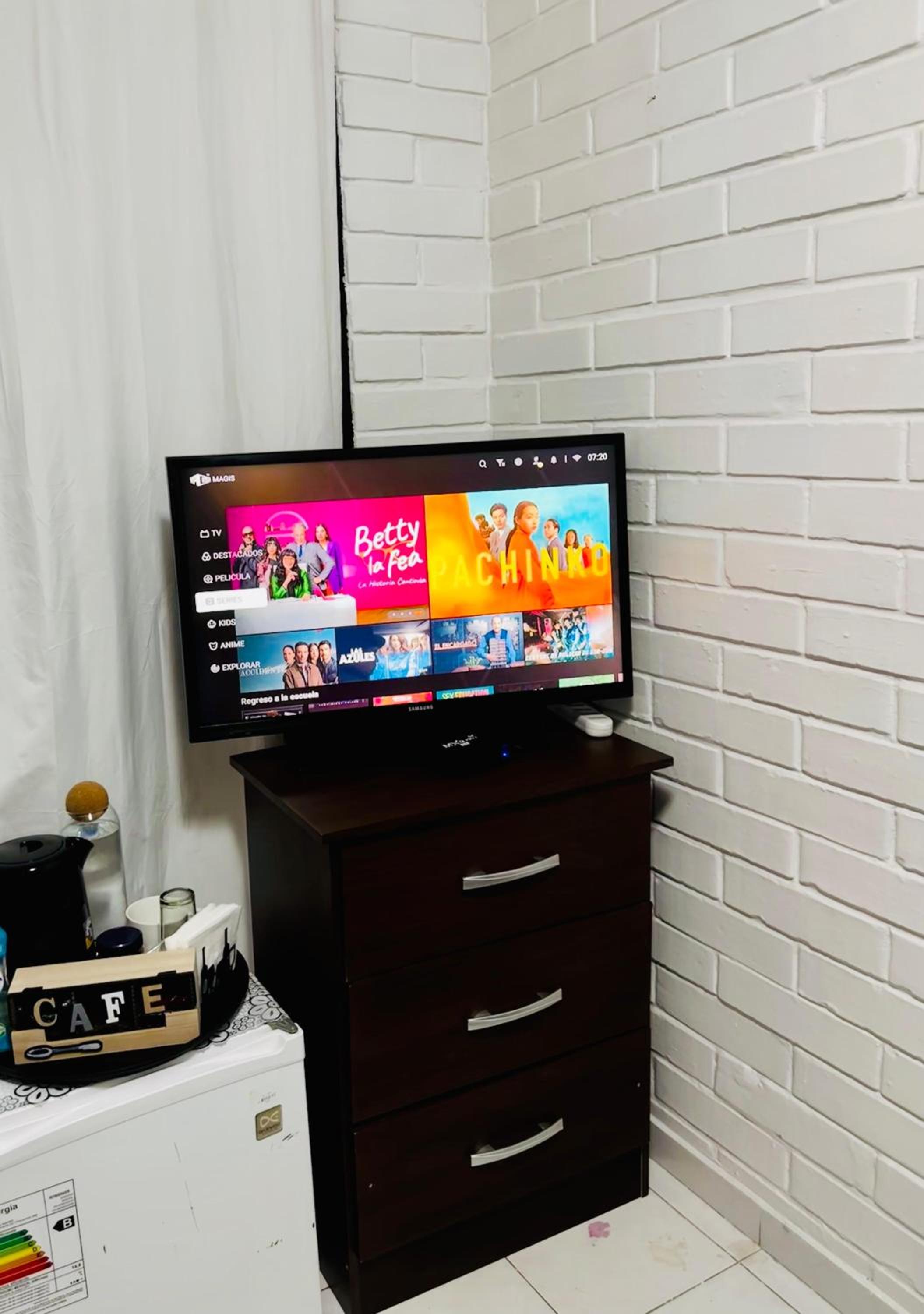 Comoda y privada Habitacion a solo pasos de metro zapadores
