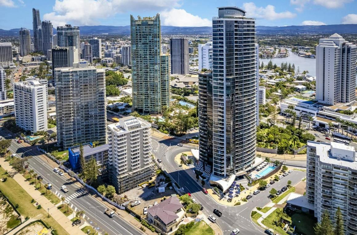 Premium Oceanfront Unit at Rhapsody Surfers Paradise - Hosted by Coastal Letting Co.
