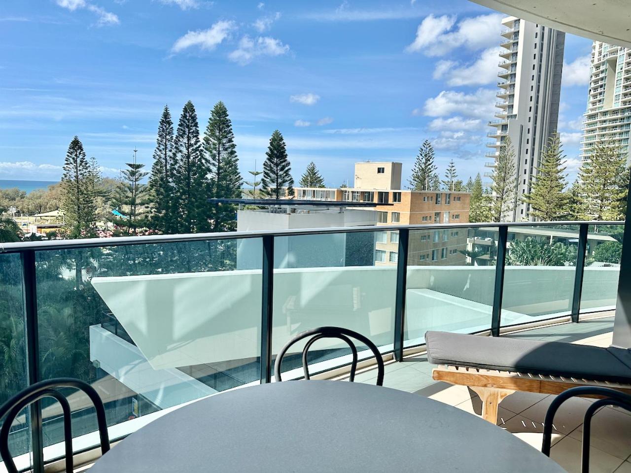 Luxury Oracle Tower 1, 4th floor East View