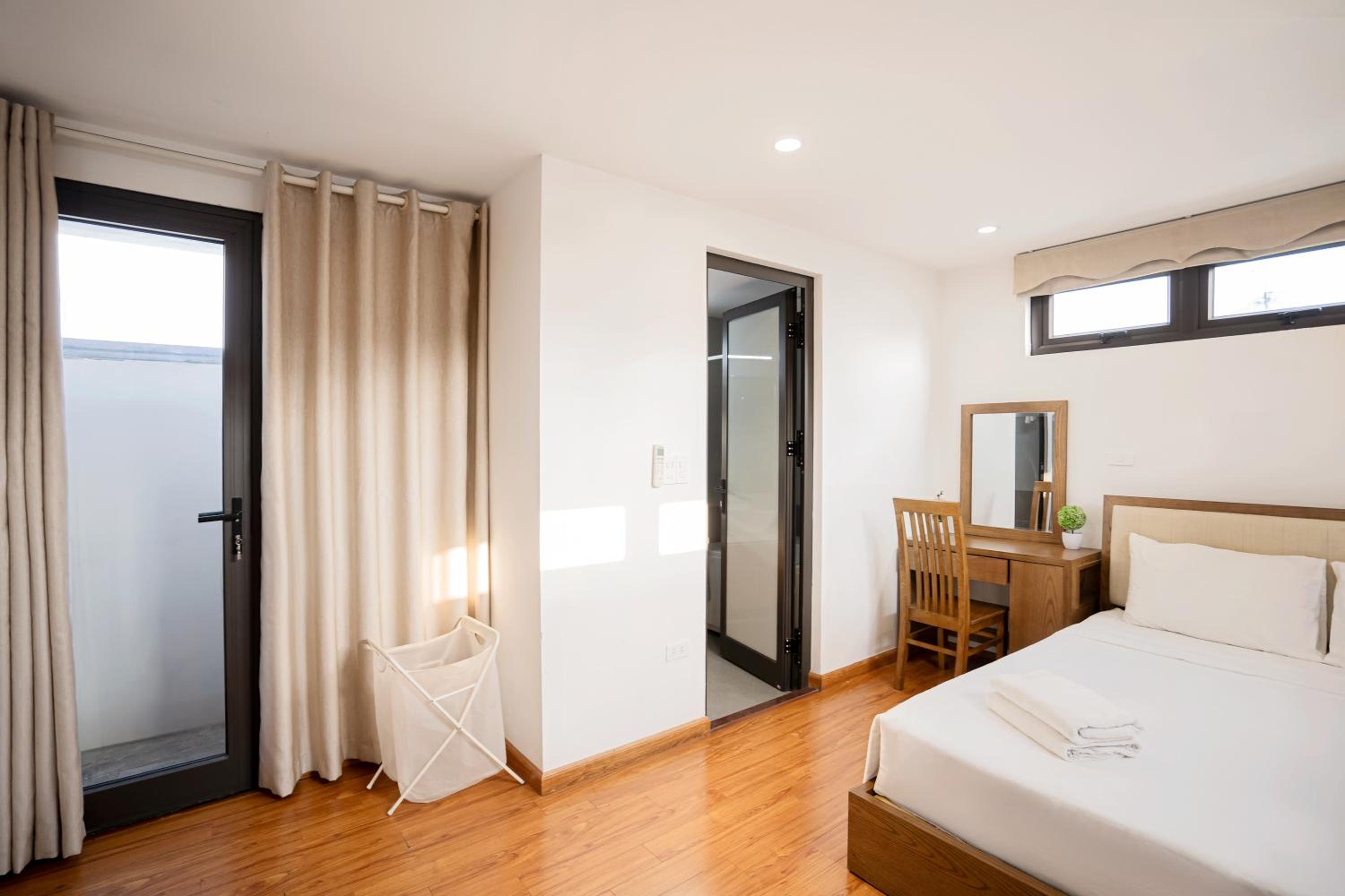 22housing Hotel & Residence 60 Linh Lang