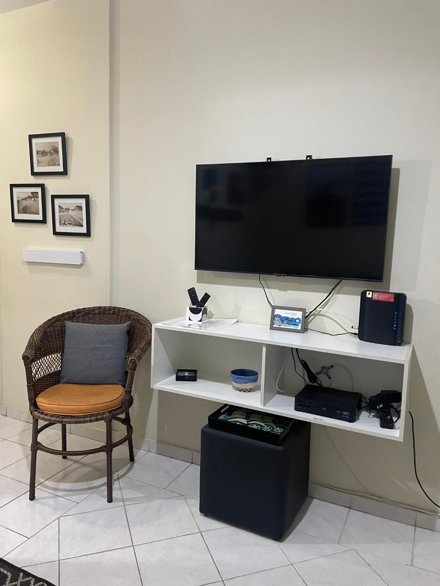 Apartamento beira-mar no coração de copacabana!