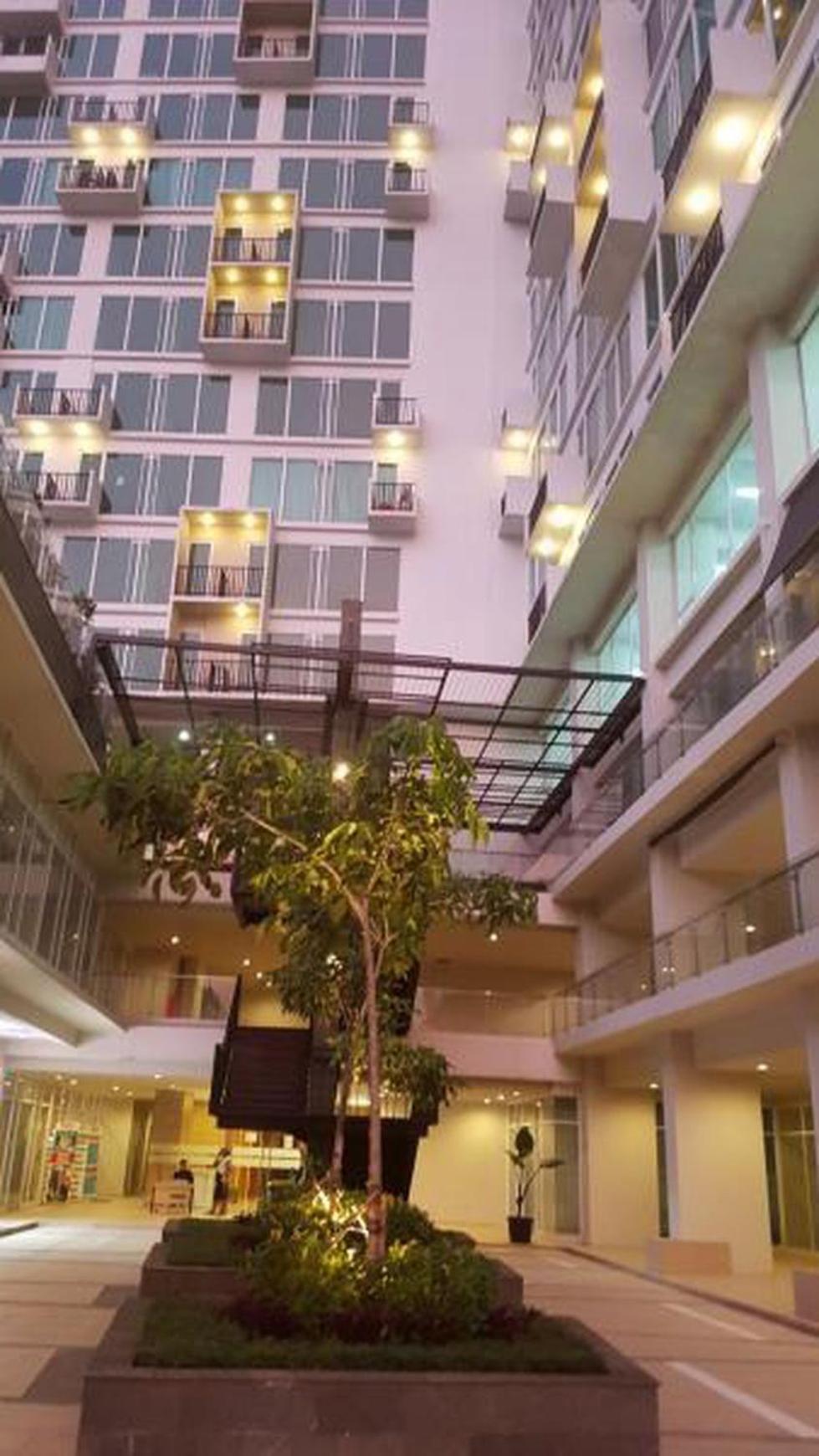 Treepark serpong apartment by SM ROOM