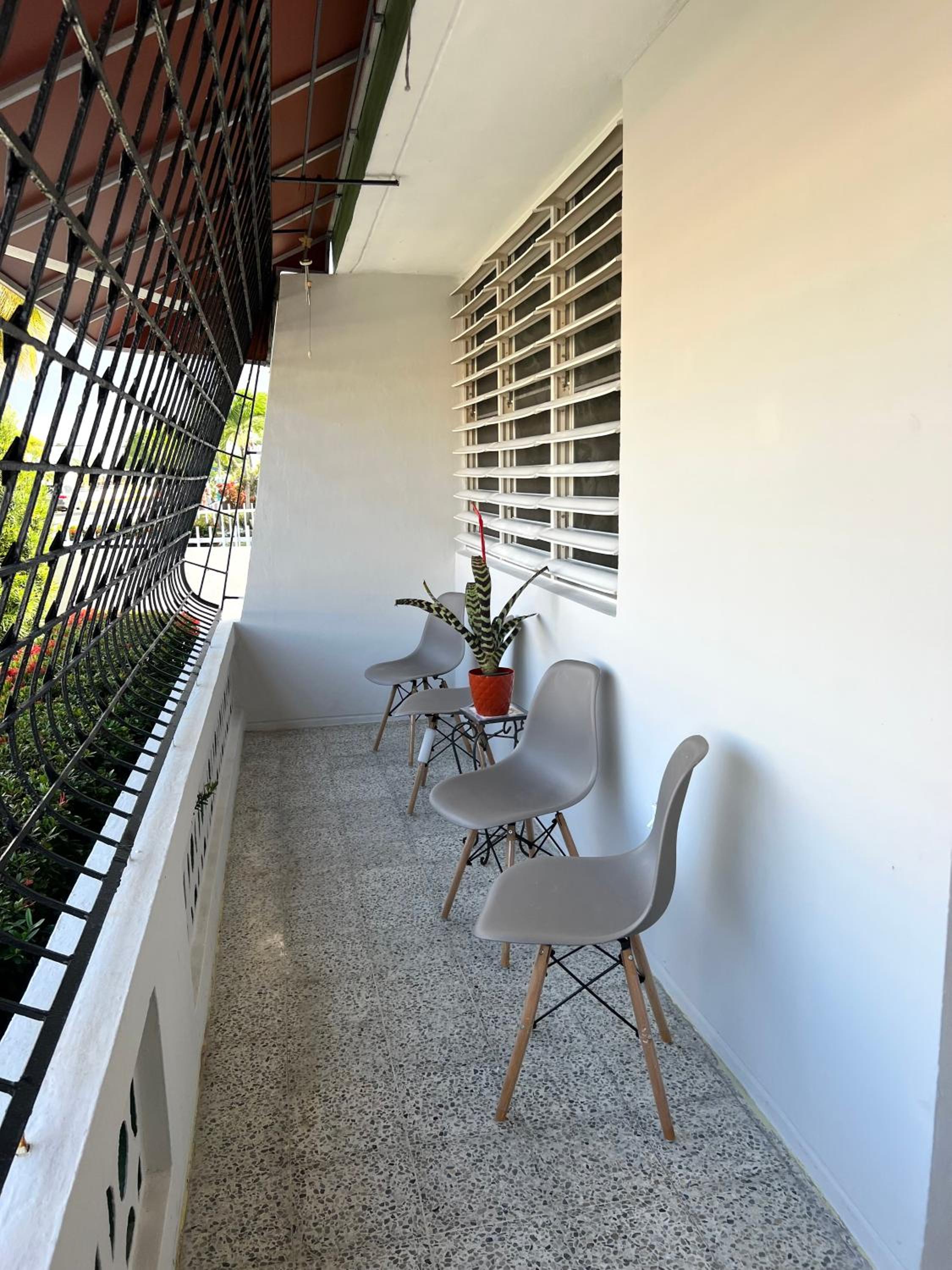 Tropical Home view 5
