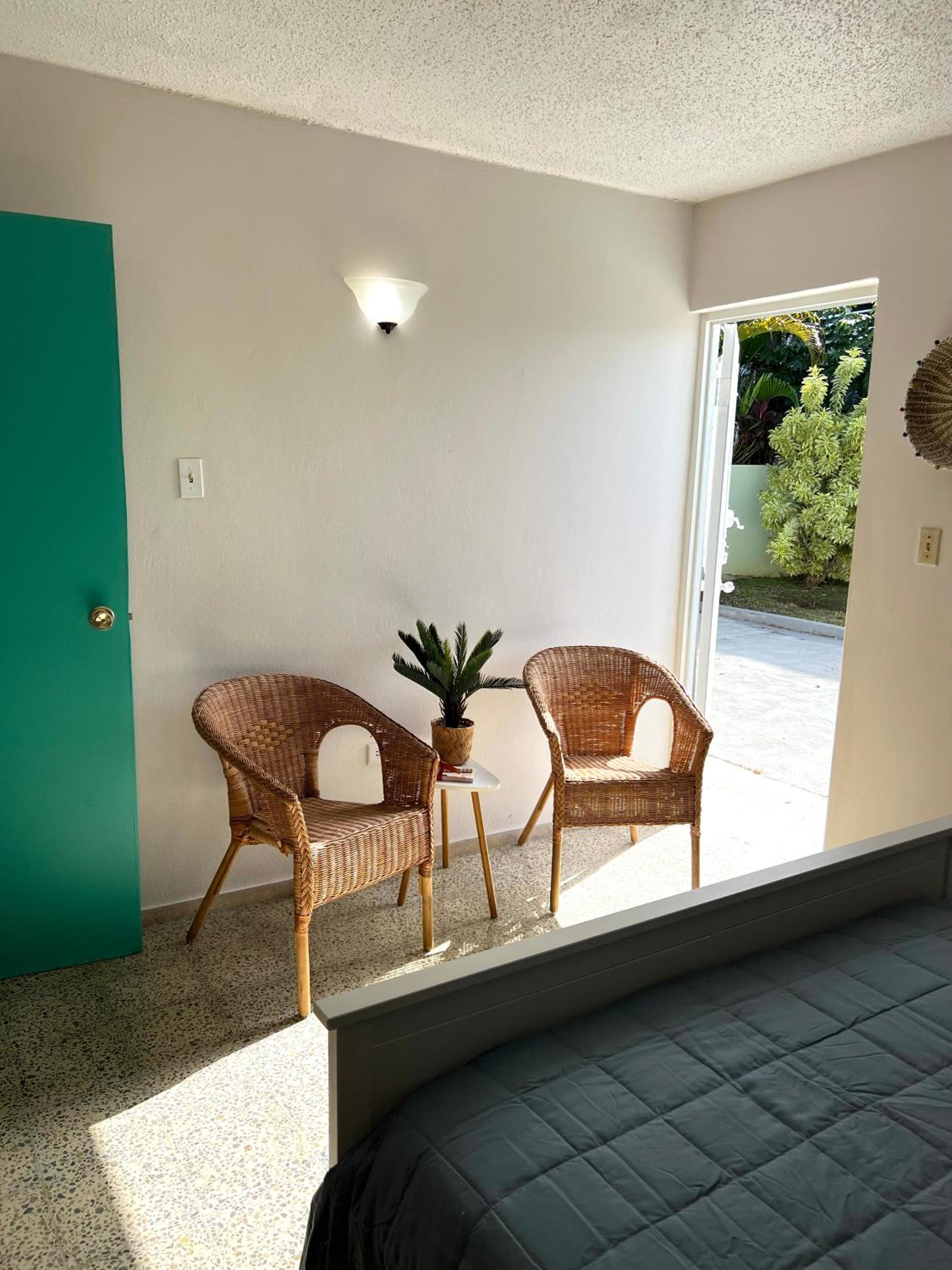 Tropical Home view 4