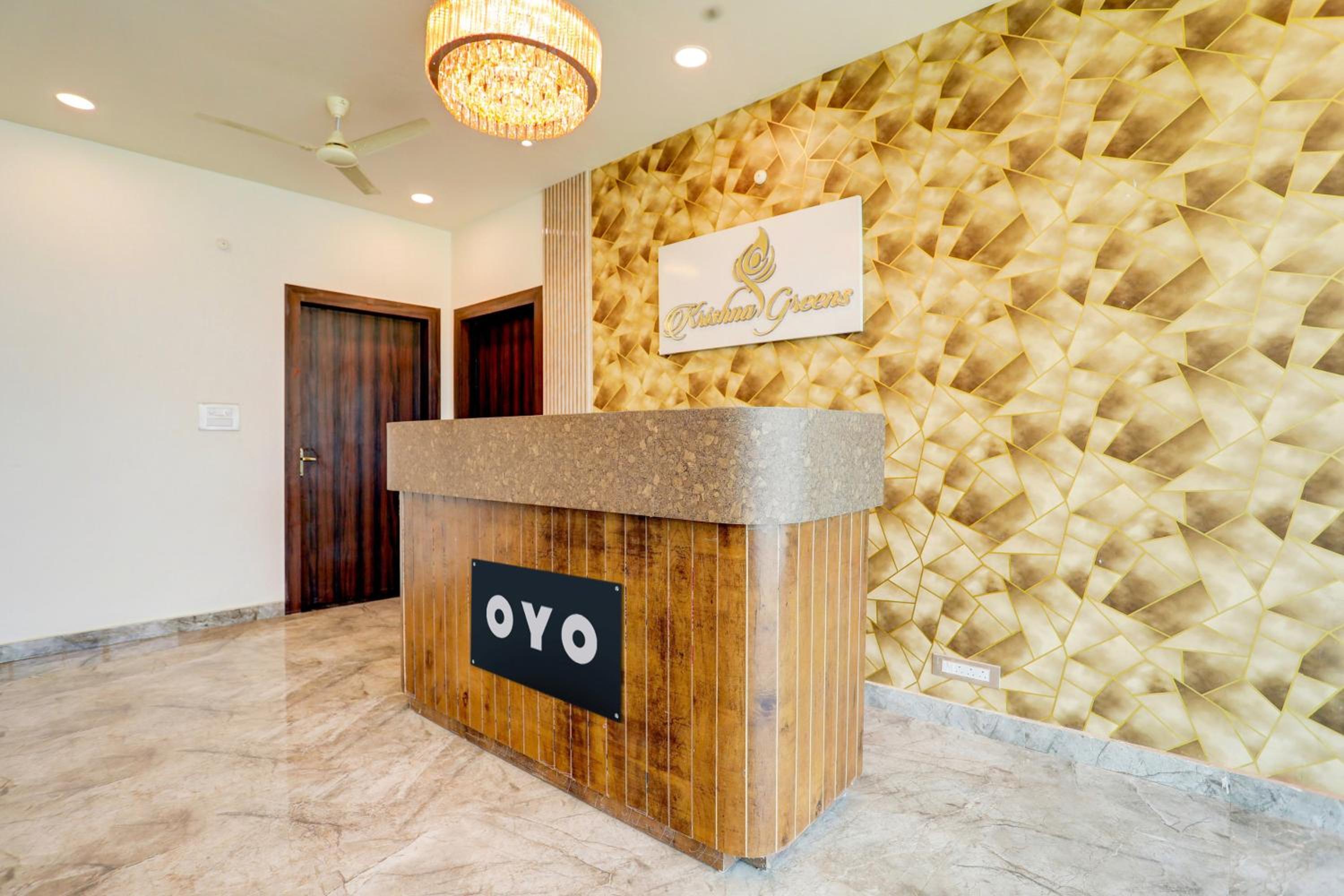Lobby & Reception