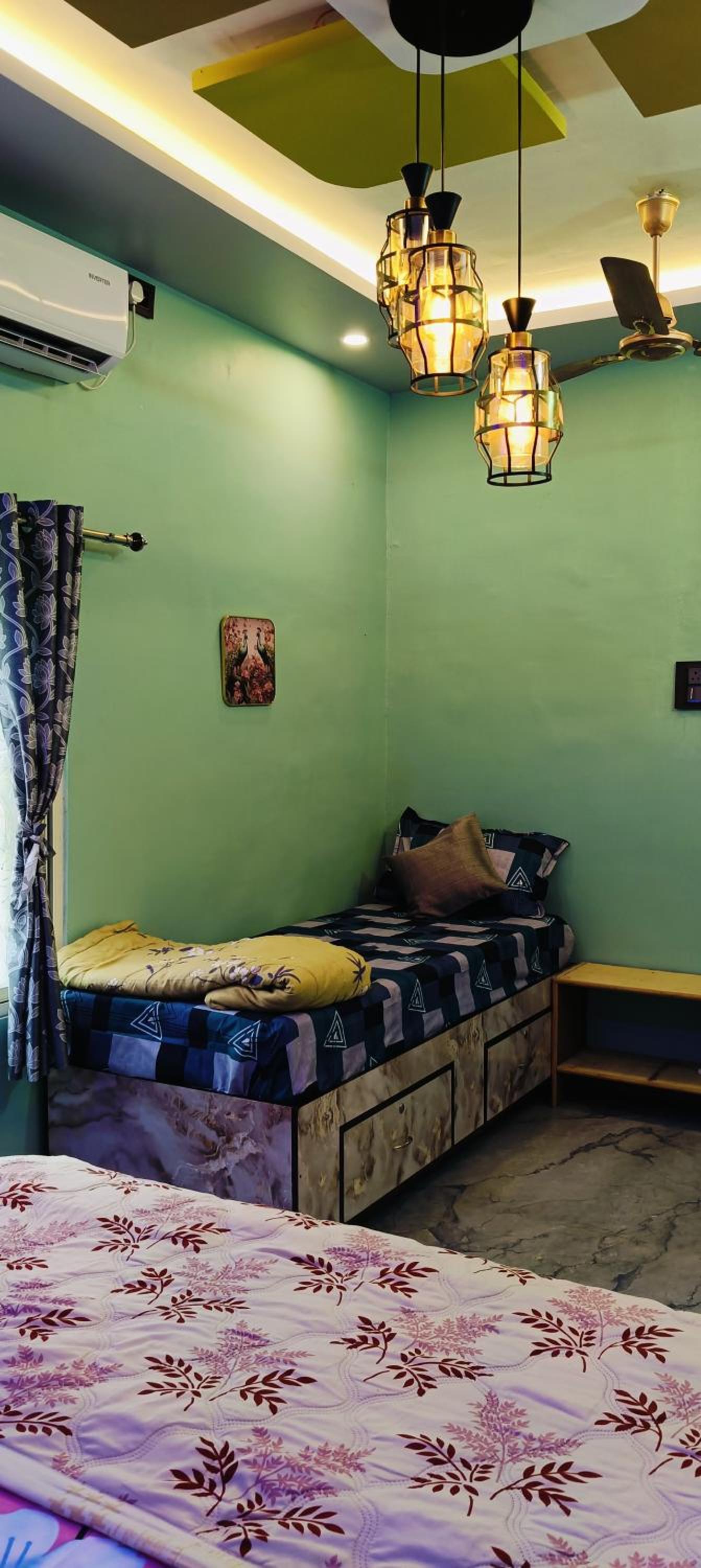 Mariette Roshni Homestay Hampi