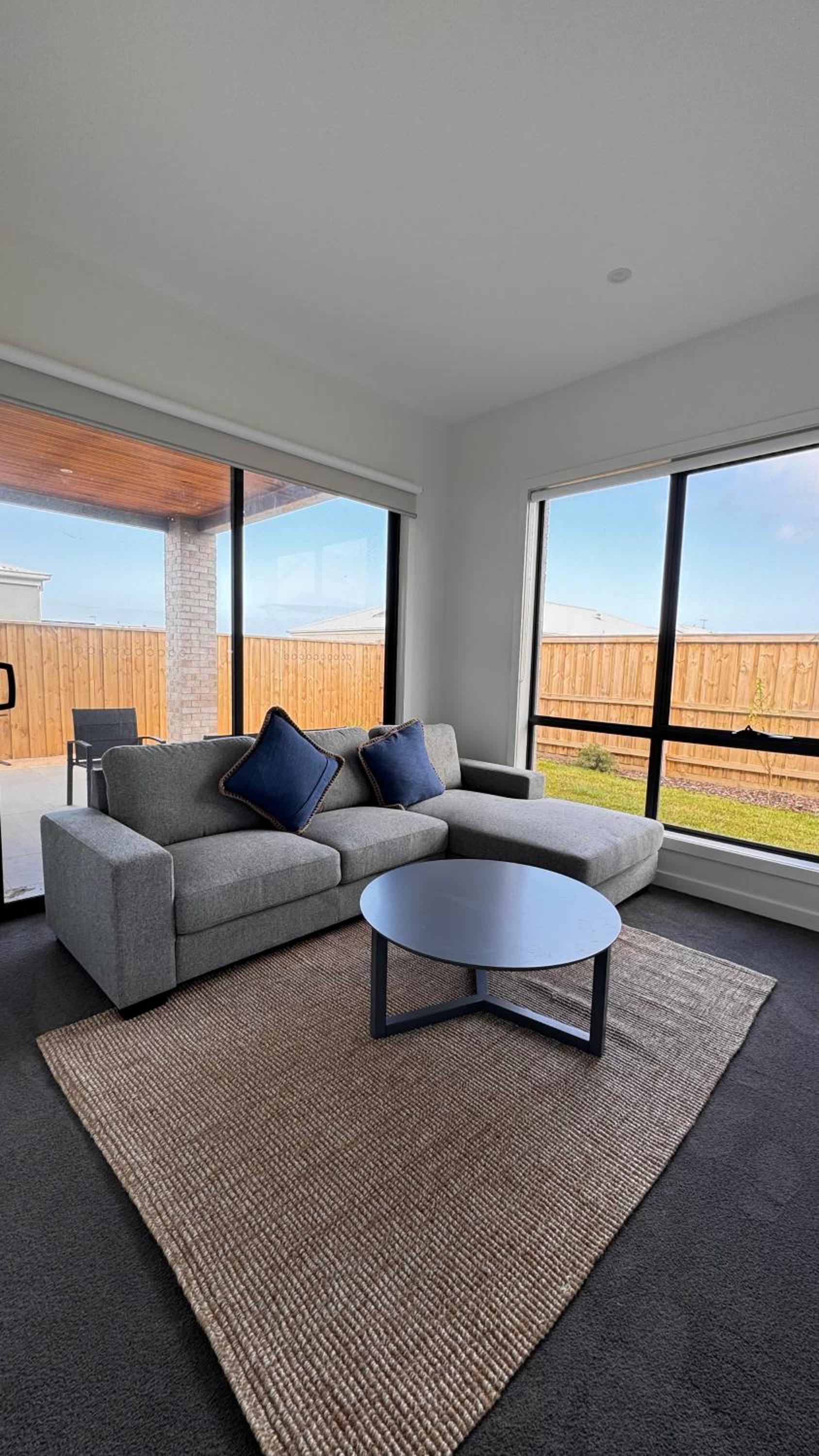 Four - Bedroom Spacious Home Near Beach