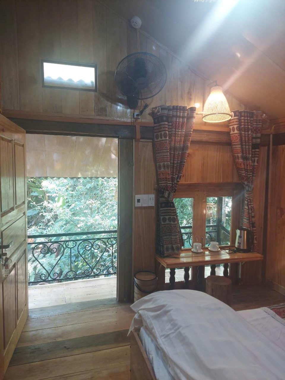 Nhà A Páo view 2