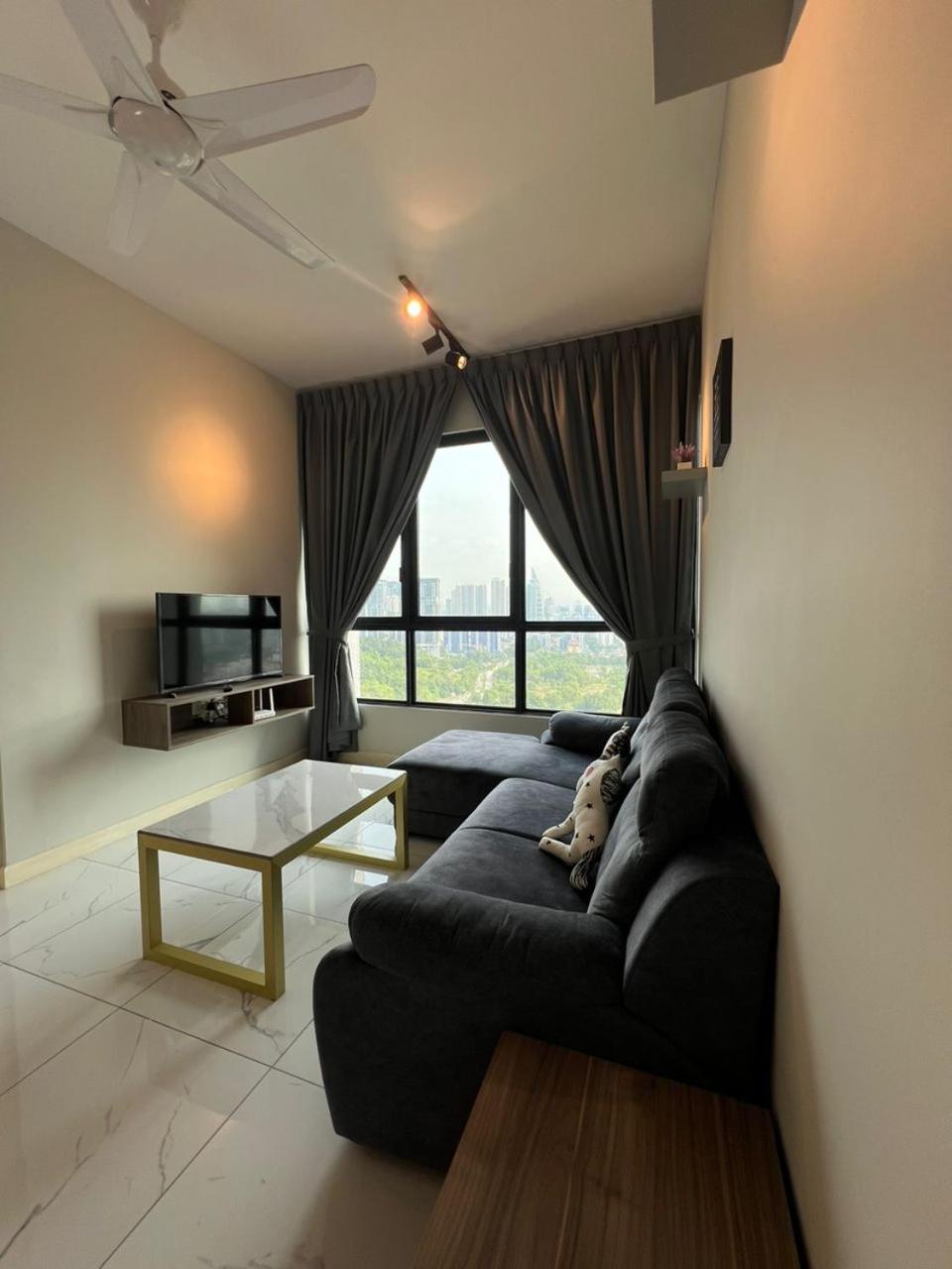 Cubic Botanical Suites Bangsar South by HomeBrickz