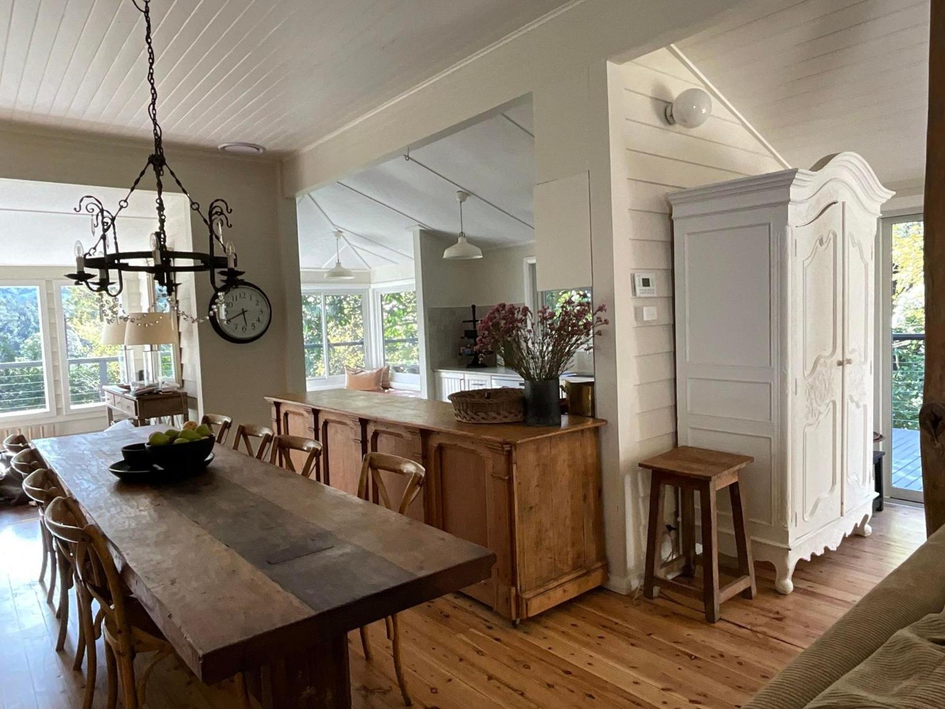 Braebrook Stunning farm house