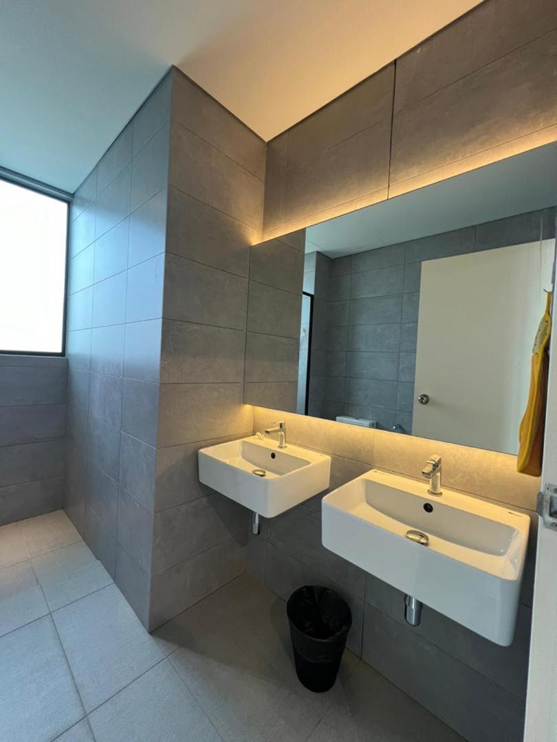 Cubic Botanical Suites Bangsar South by HomeBrickz