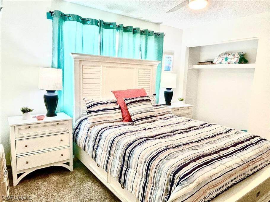 Beautiful 3 Bed House with pool view 5