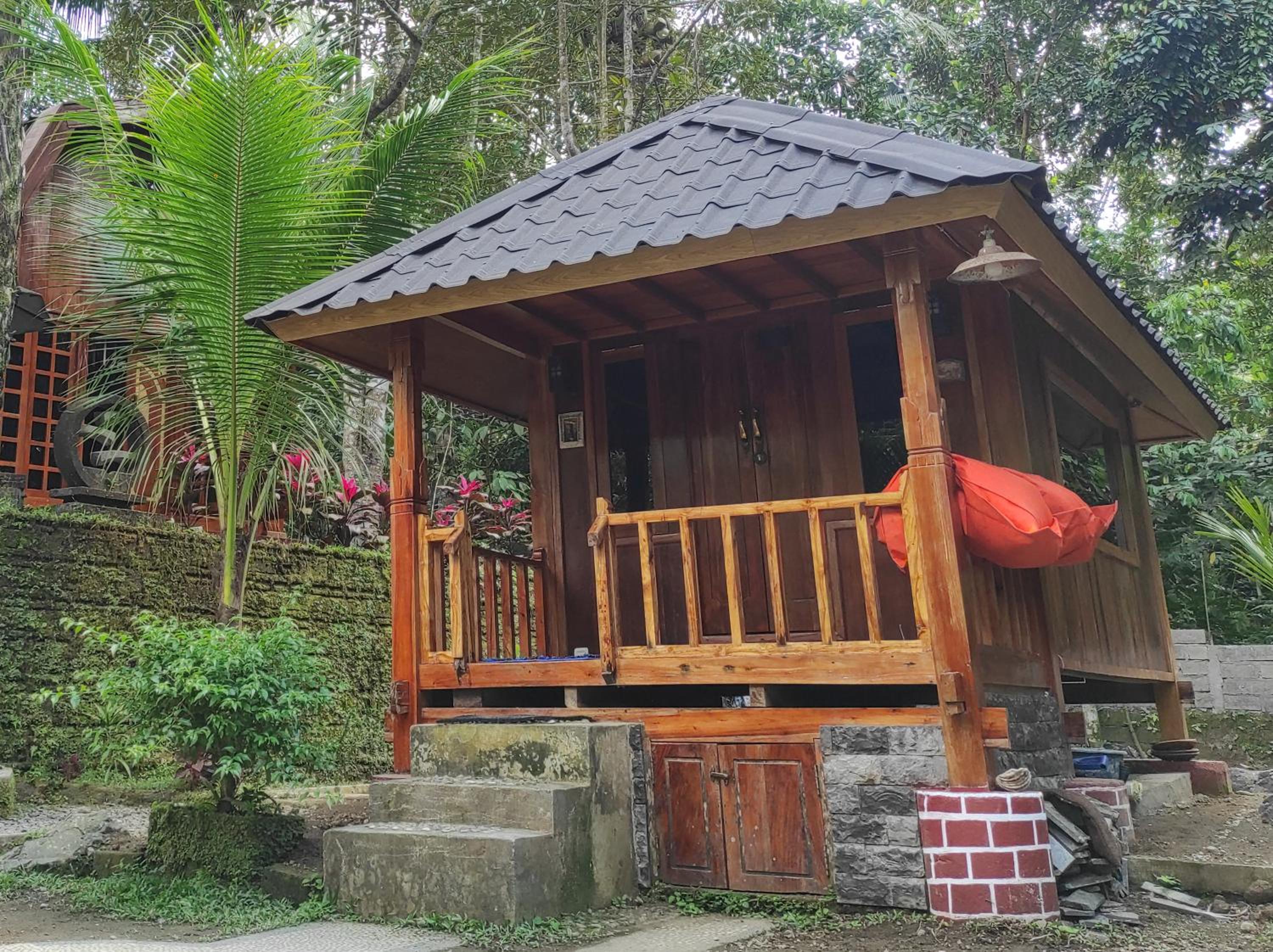 Pondok Tio