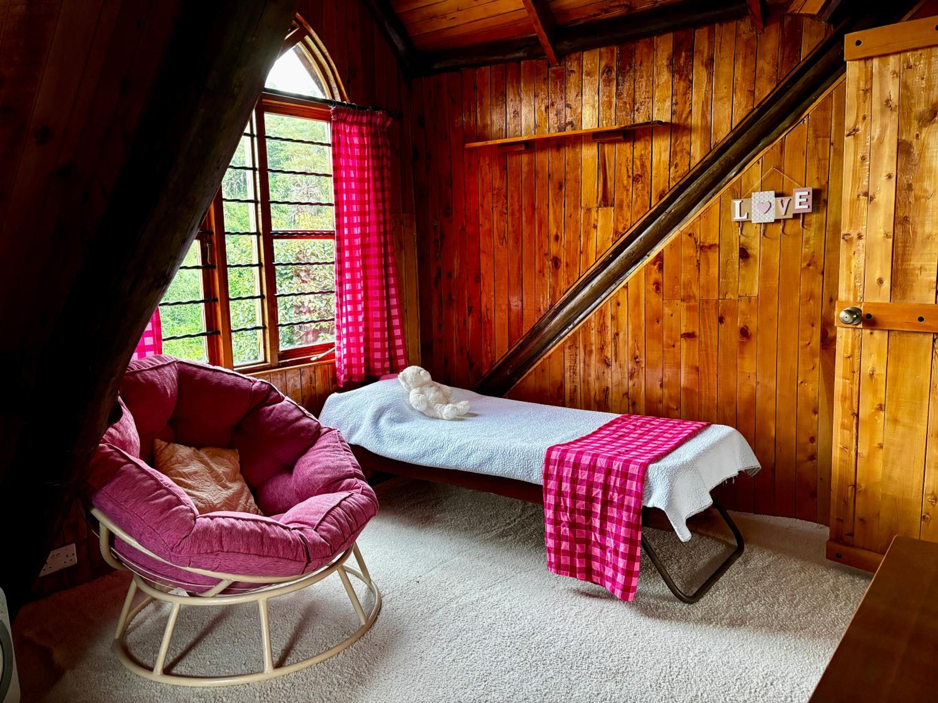 Magical Malewa Retreat