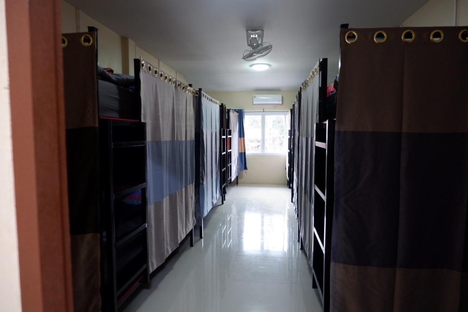 Khaosok city hostel