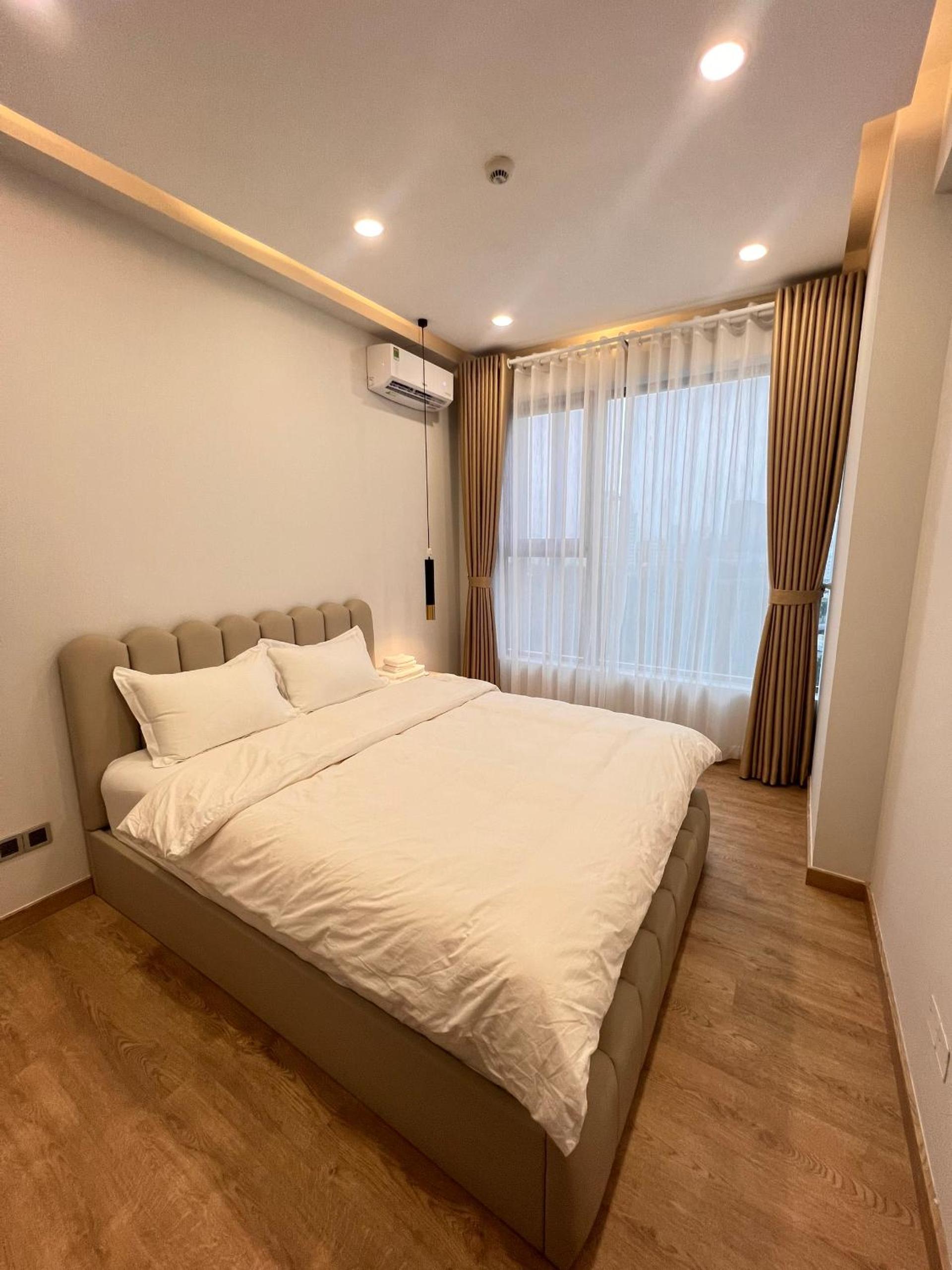 Midtown Premium Apartments