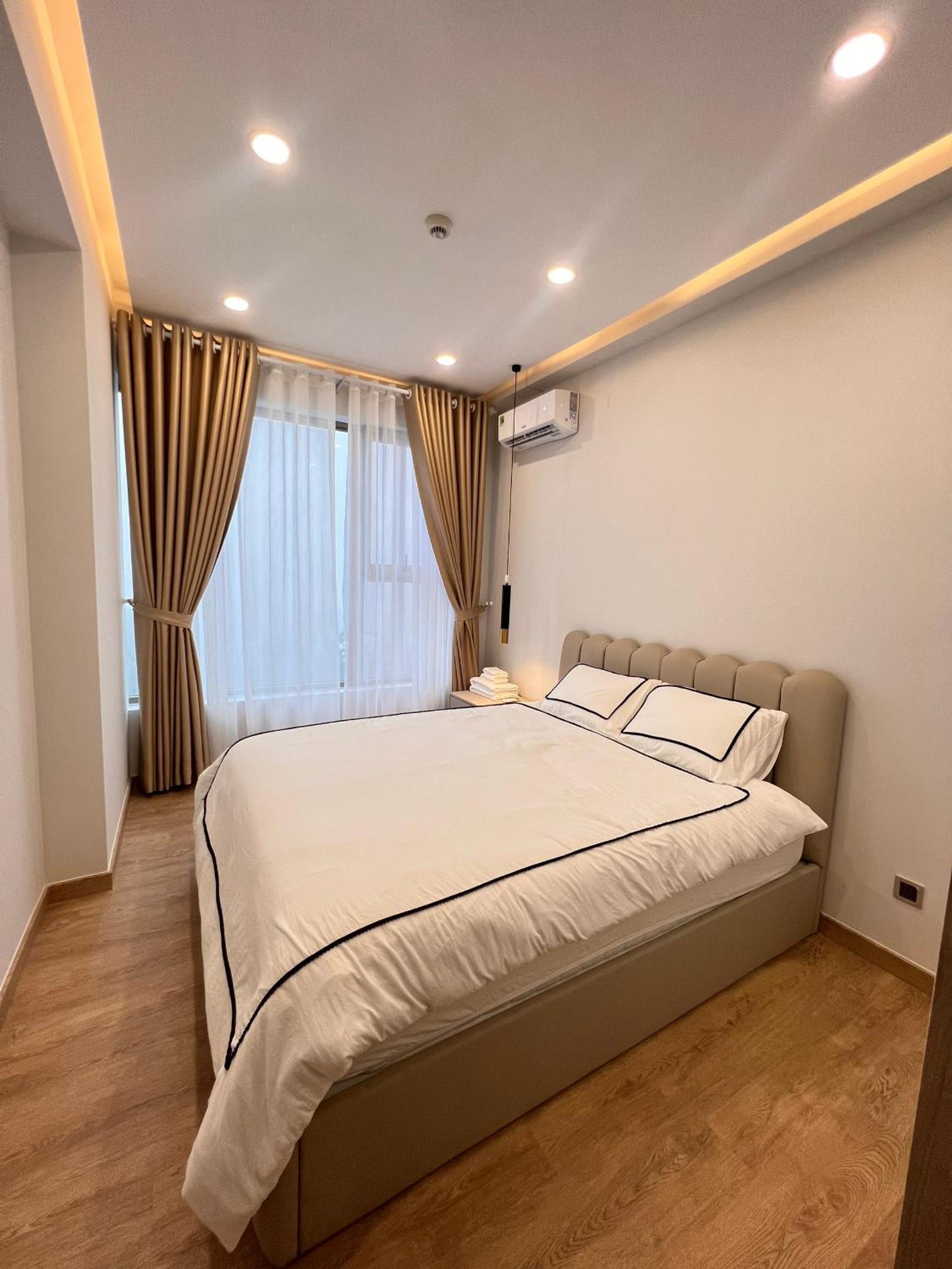 Midtown Premium Apartments