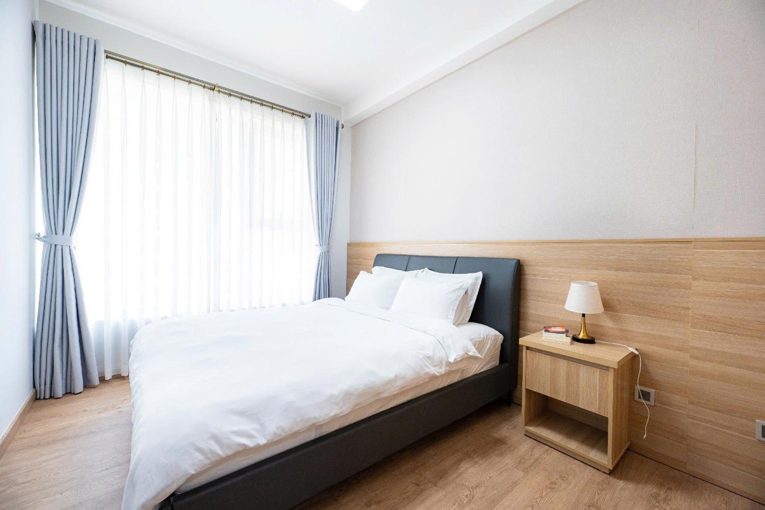 Midtown Premium Apartments