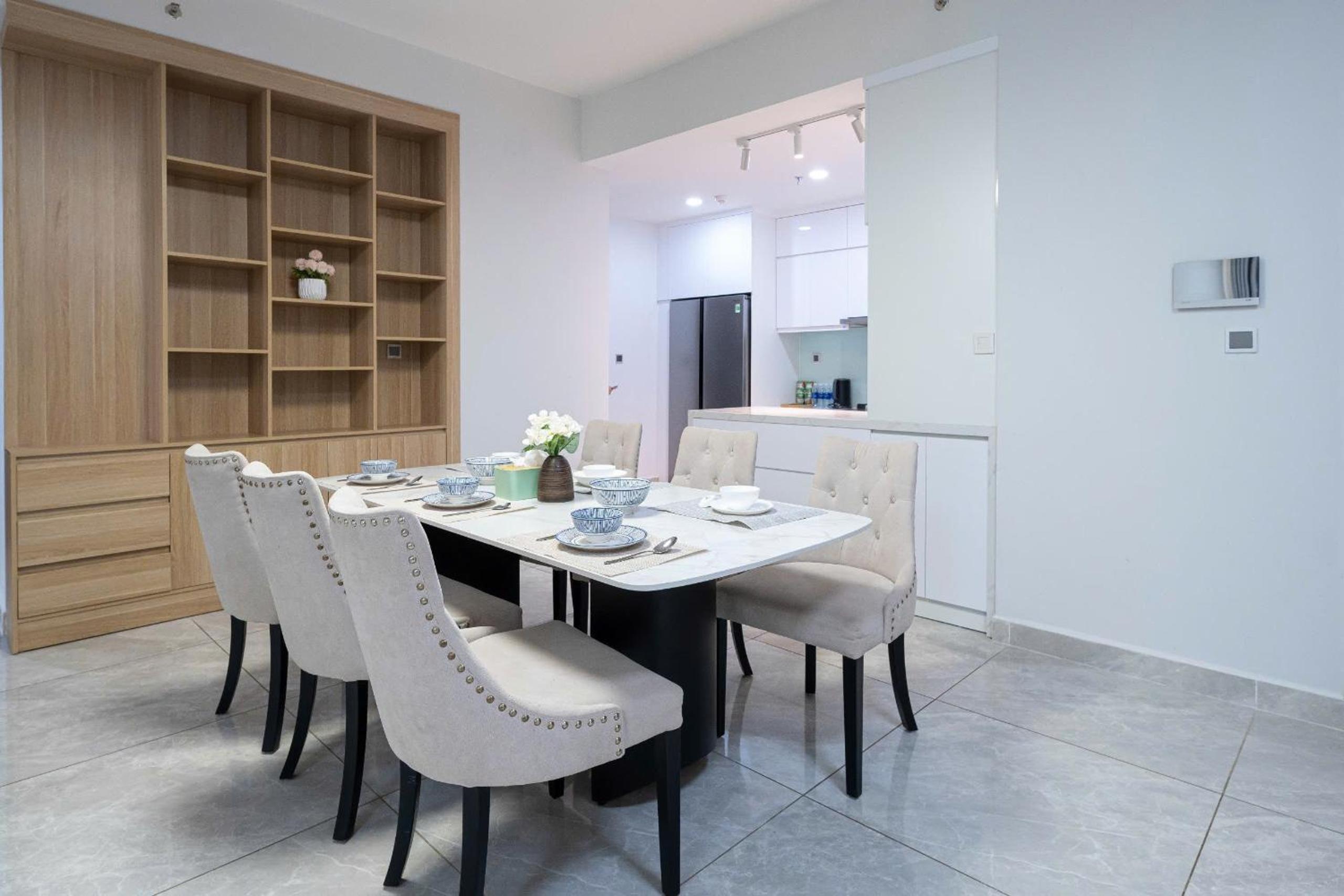Midtown Premium Apartments
