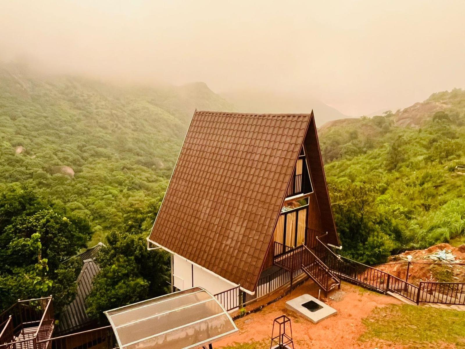 Jmount Vagamon Resort view 2