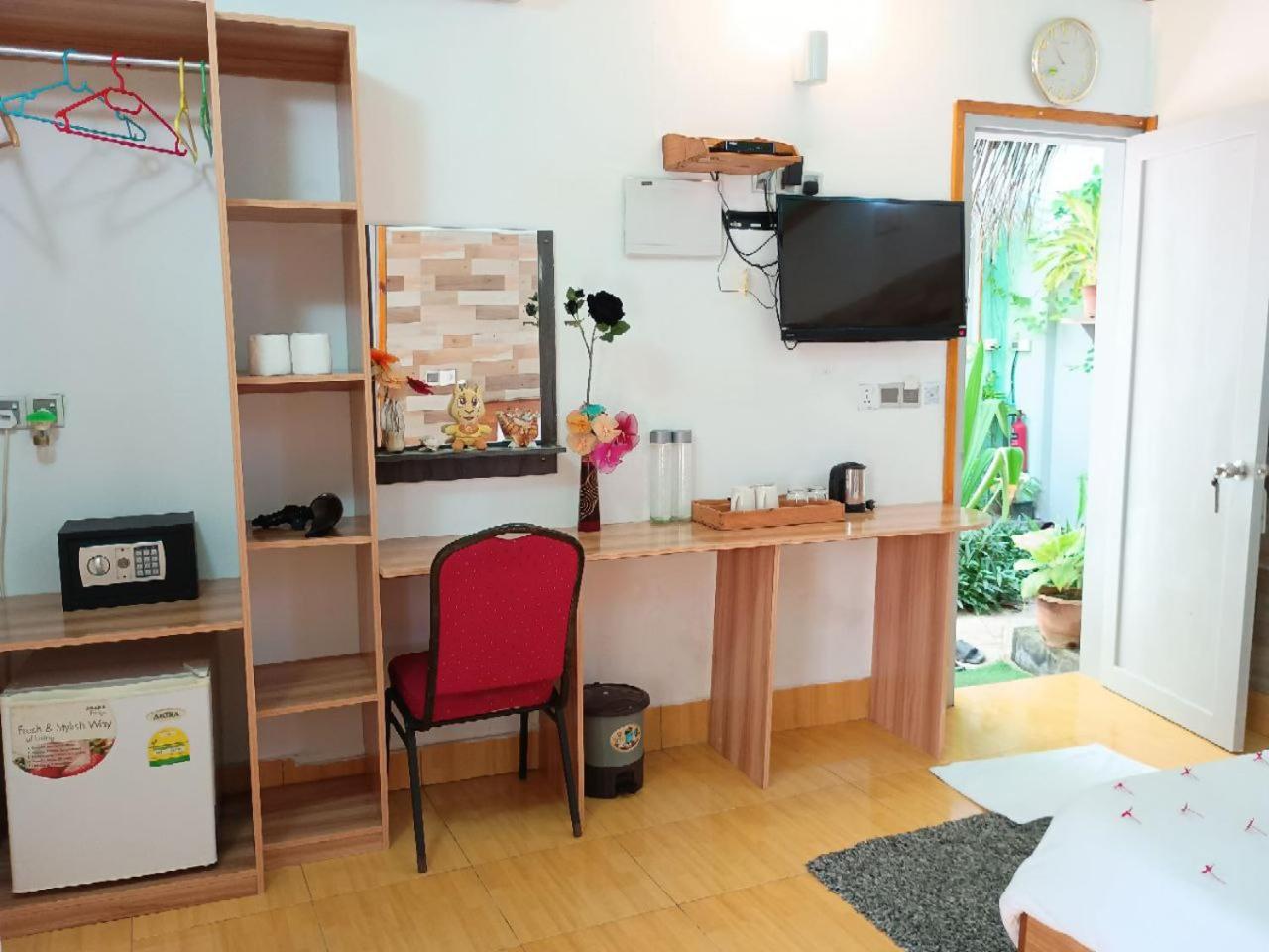 Olhumathi View Inn