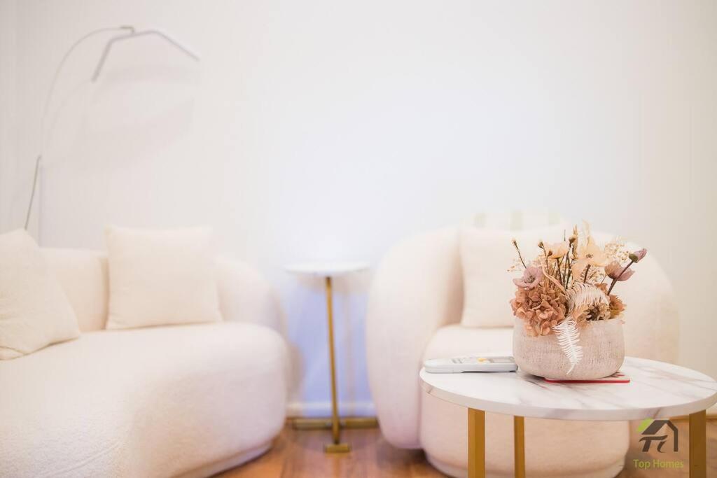 Convenient Sanctuary in Eastwood