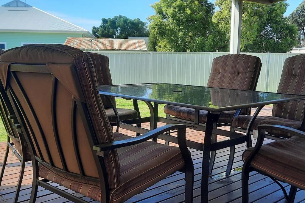 Rosella Lodge