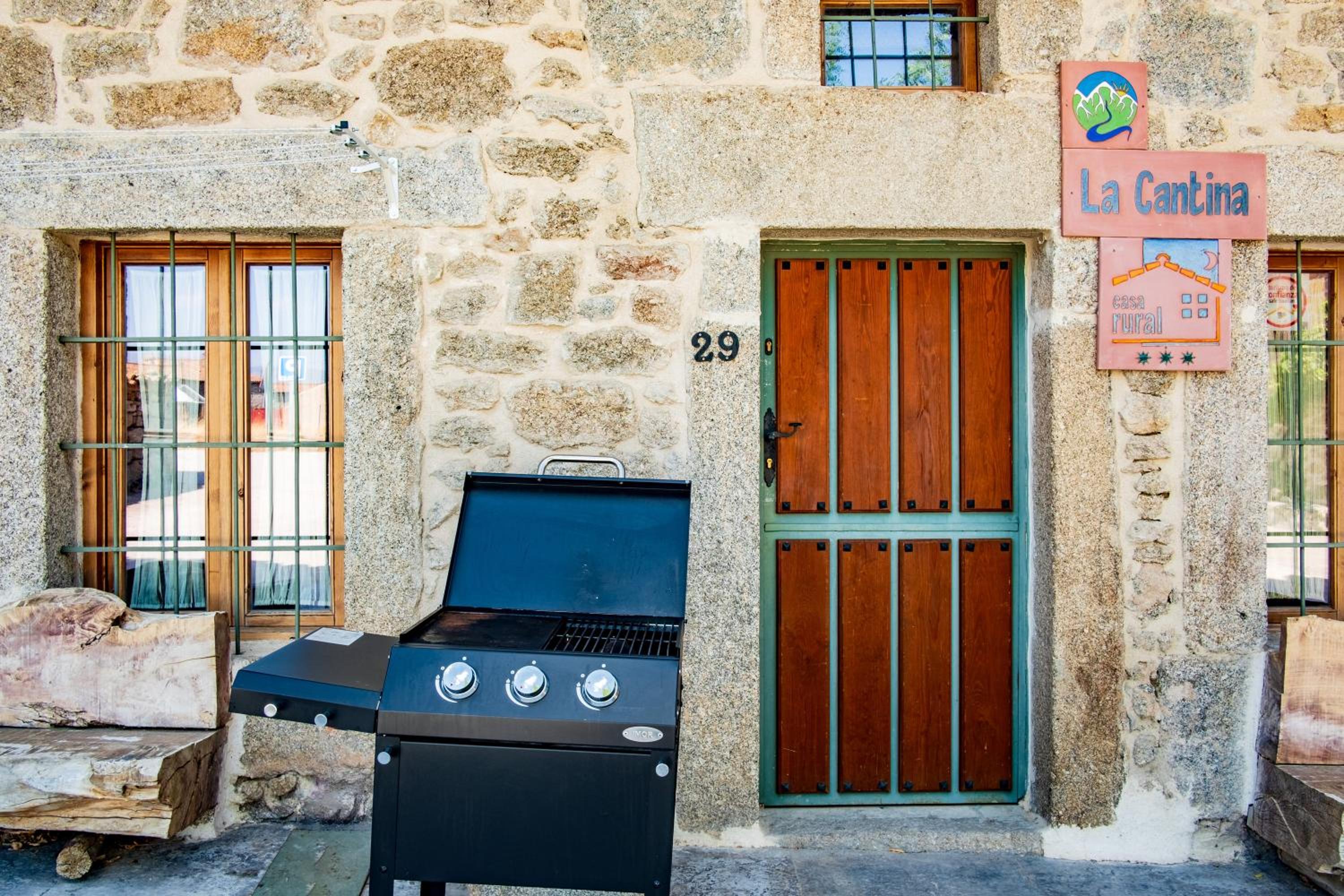 La Cantina