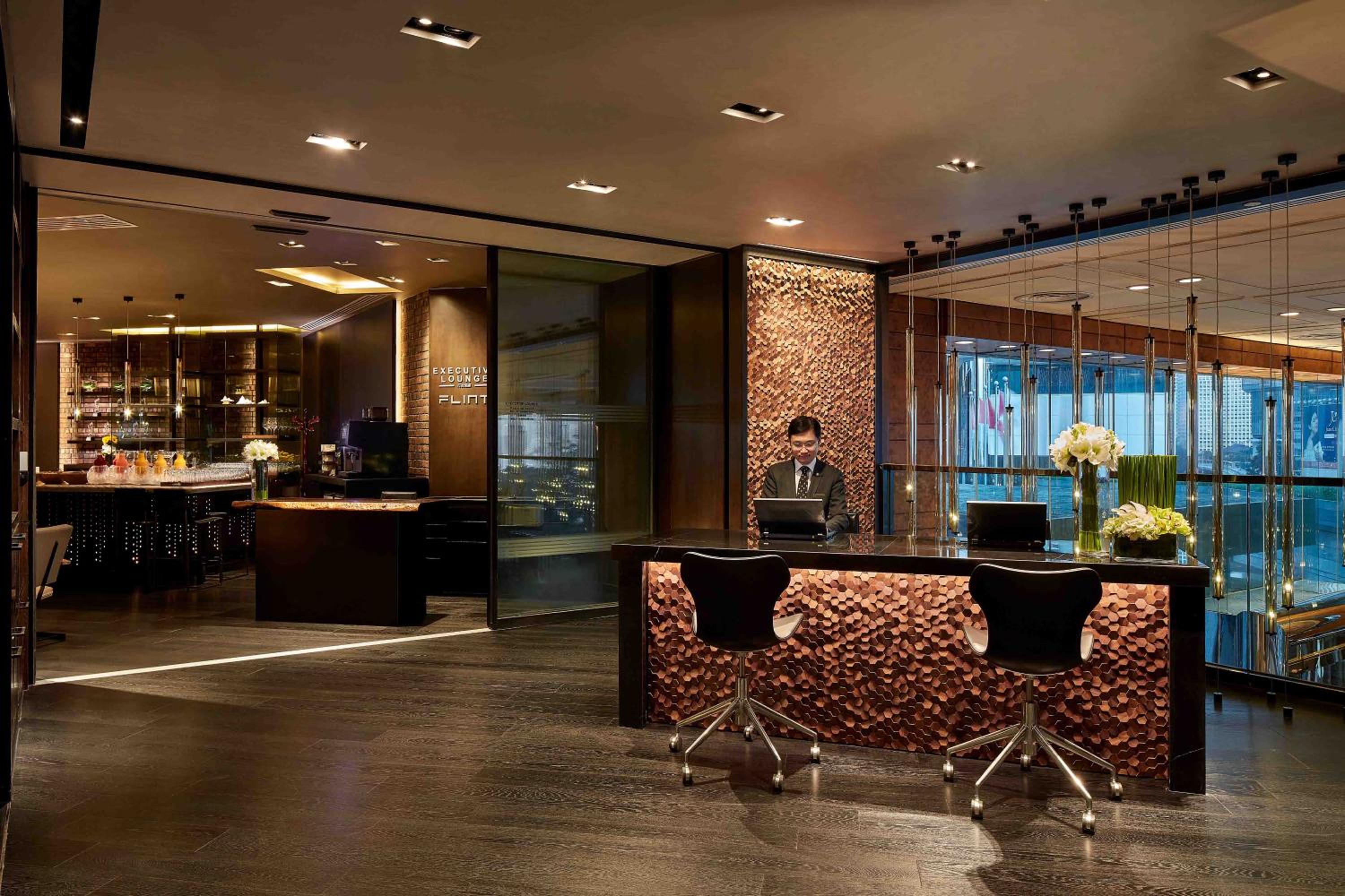 JW Marriott Hotel Hong Kong 3