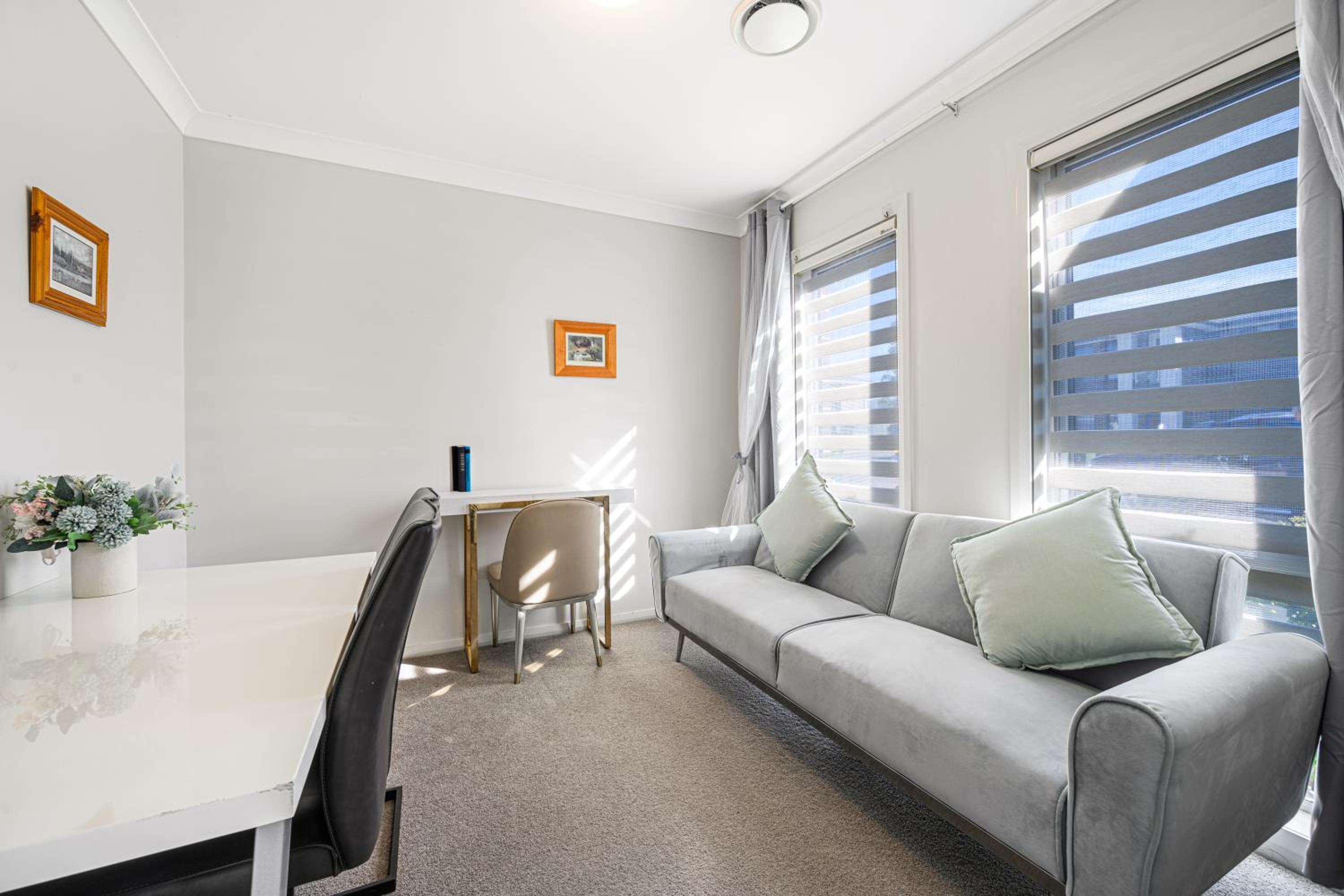 6Br near Schofield Rousehill Centre