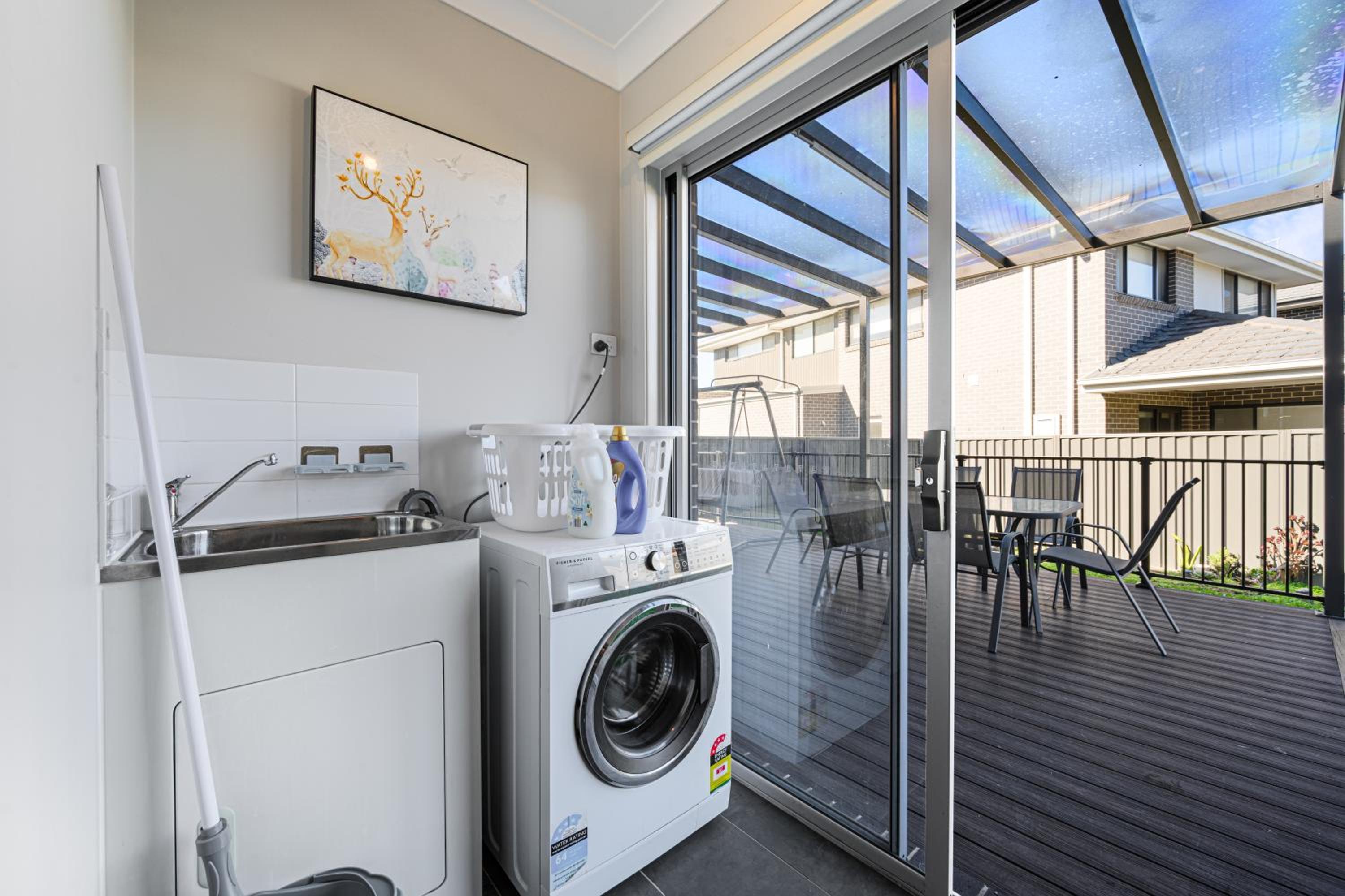6Br near Schofield Rousehill Centre